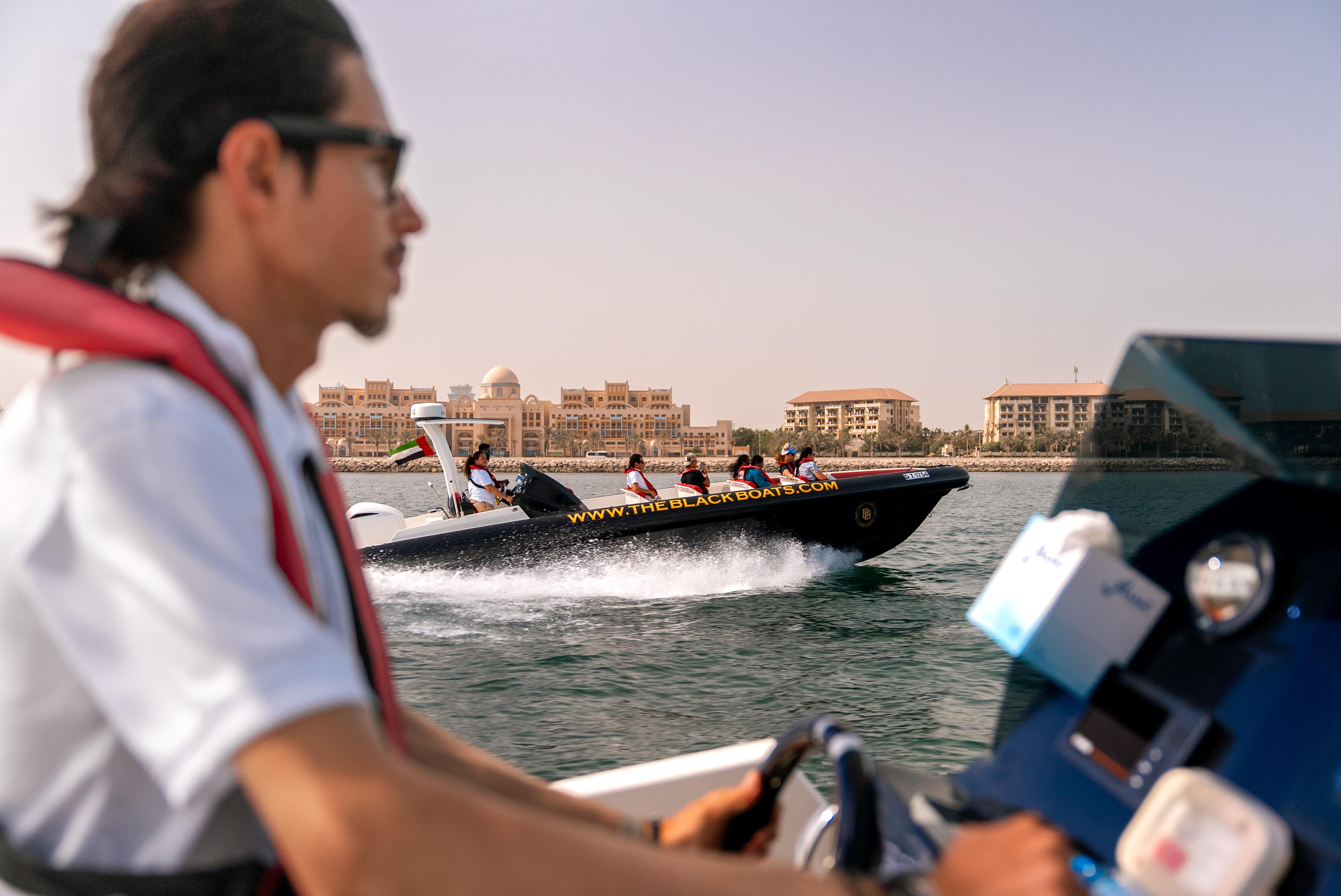 Dubai Marina Luxury Speedboat Tour