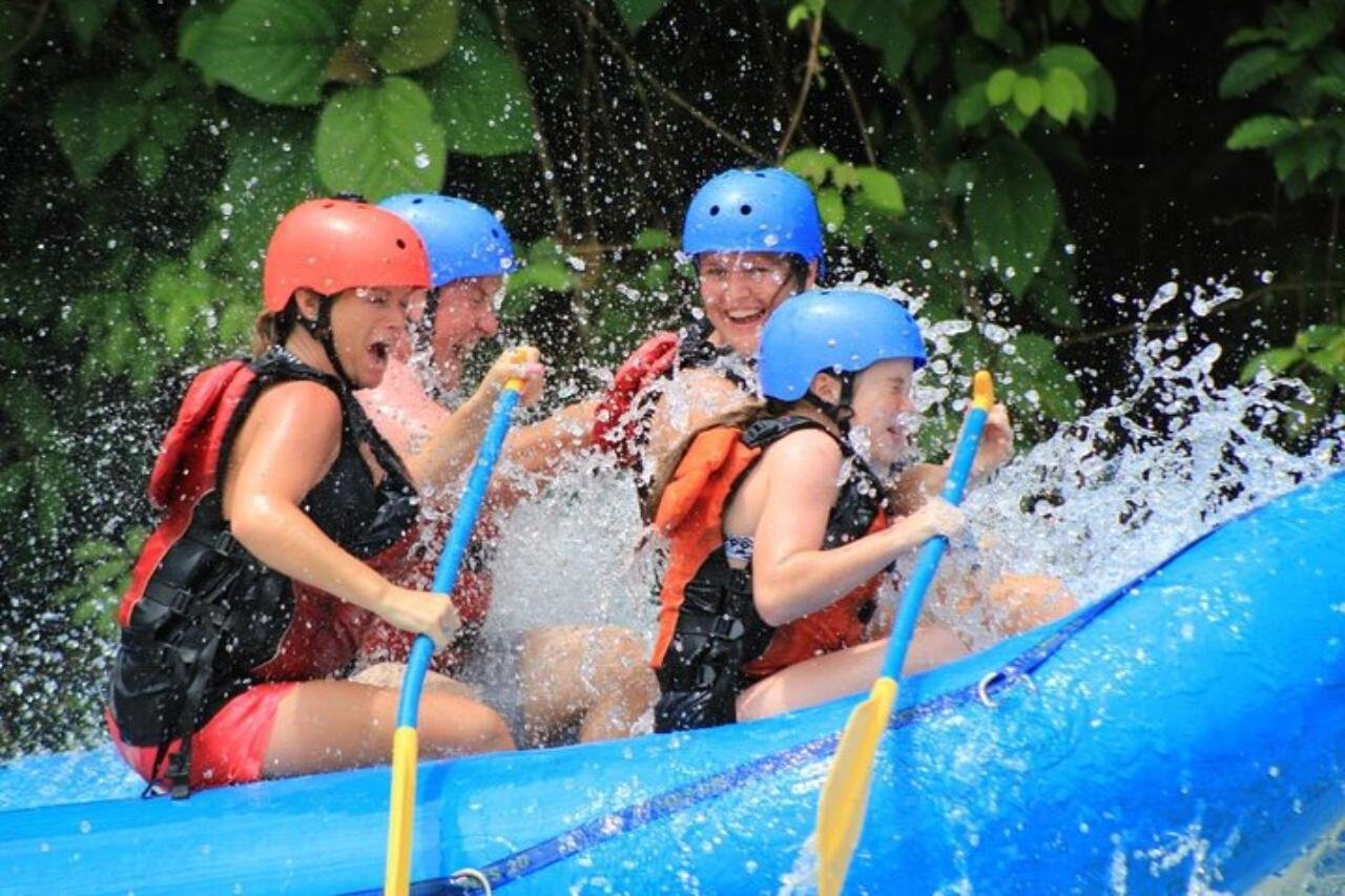 Costa Rica white water rafting on the Balsa and Pacuare rivers — rafting photo 5