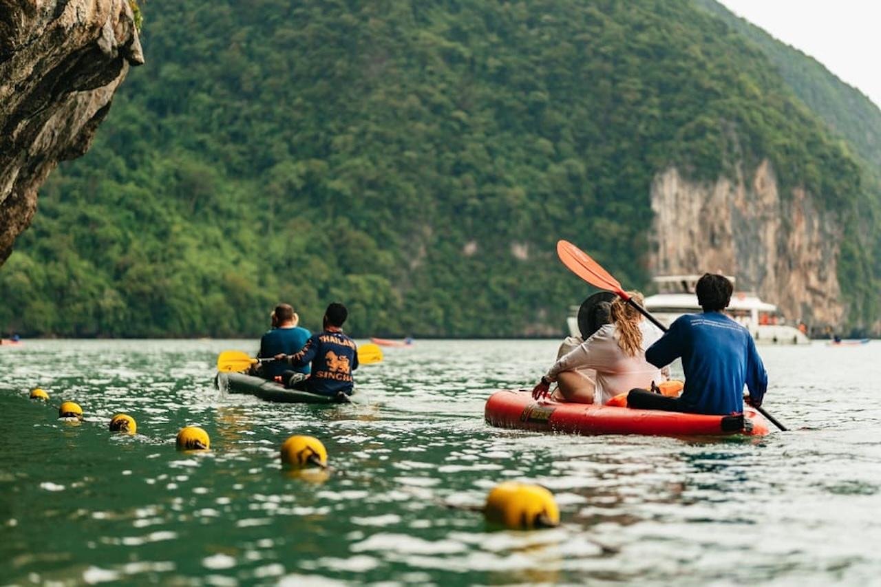 Khao Lak: Twilight Sea Canoe & Bioluminescent Plankton Night Tour