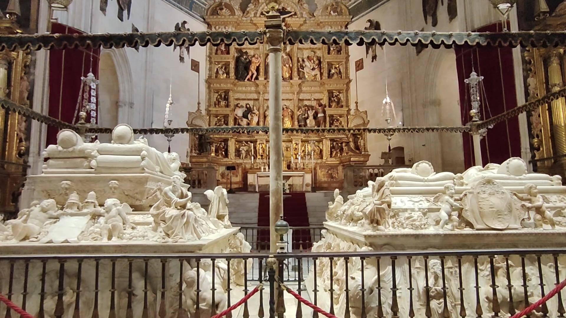 Granada: Cathedral and Royal Chapel Private tour with ticket