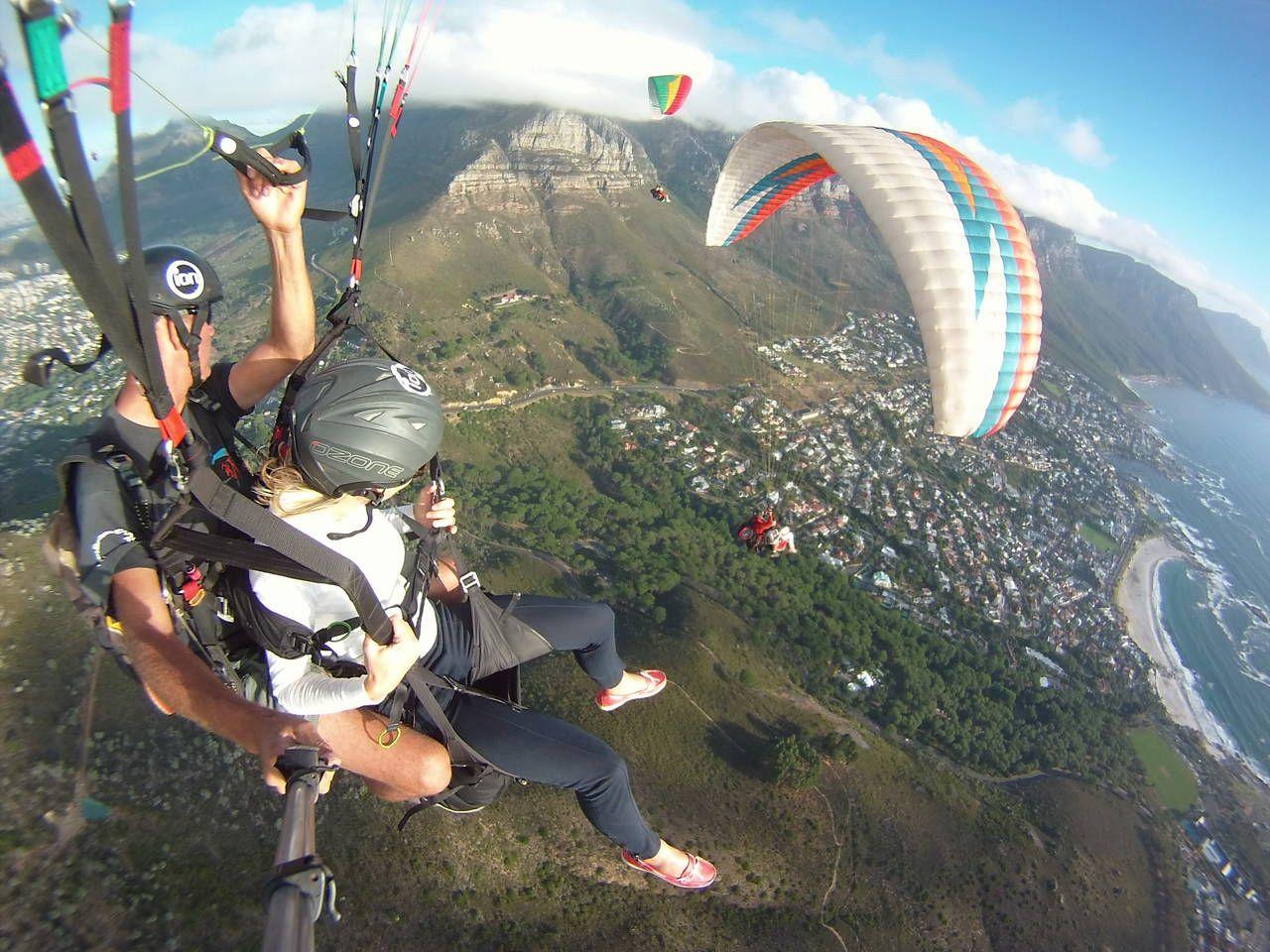 Cape Town Tandem Paragliding with Hotel Pickup
