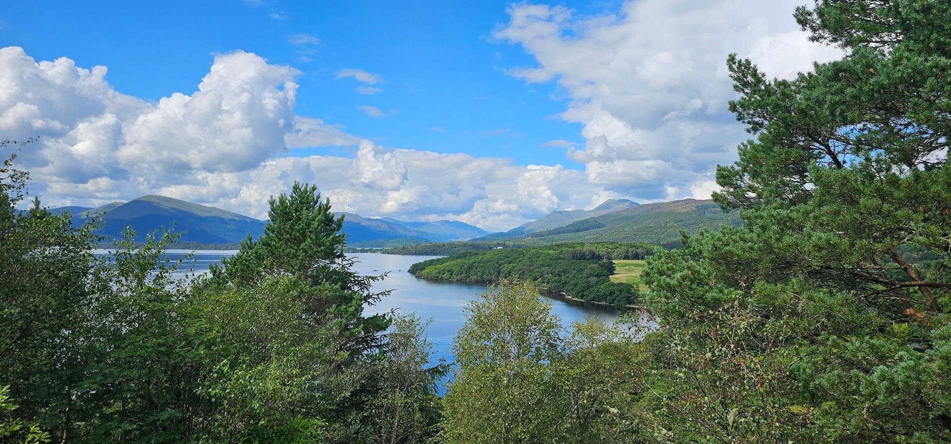 Private Stirling Castle & Loch Lomond Full-Day Tour