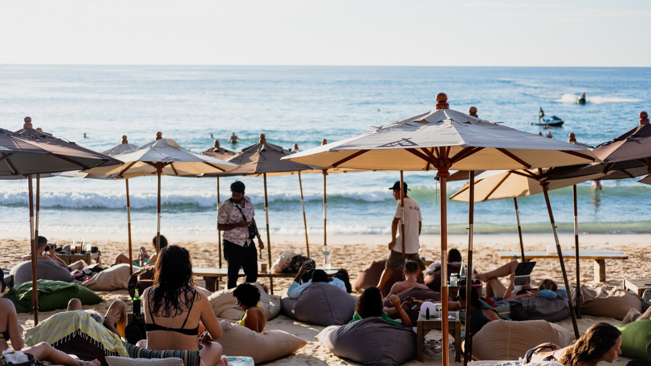 Phuket Beach Club Crawl & Tipsy Brunch