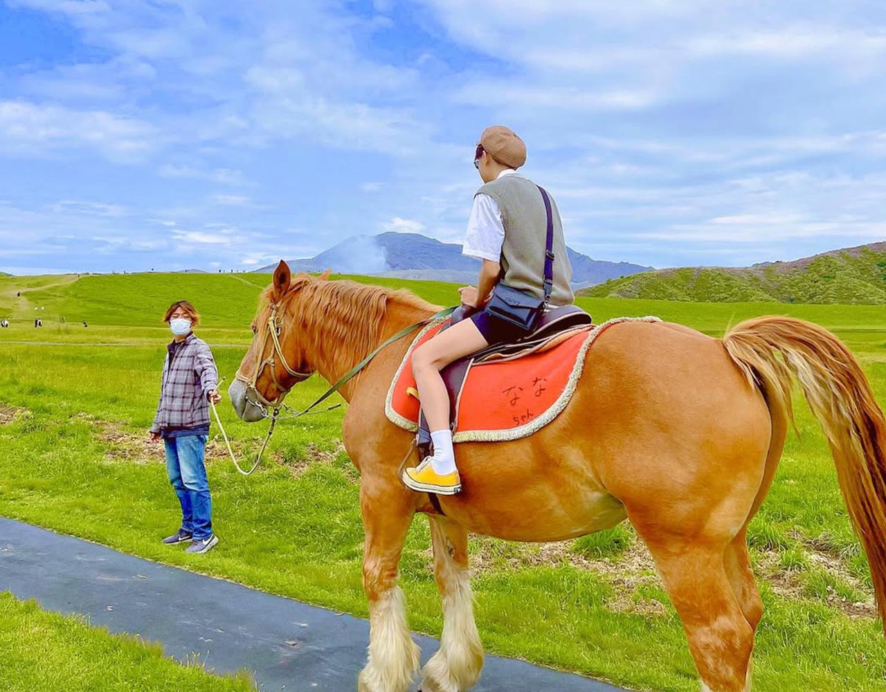 Mount Aso Region Day Trip: Shrine, Grasslands & Hot Spring Village