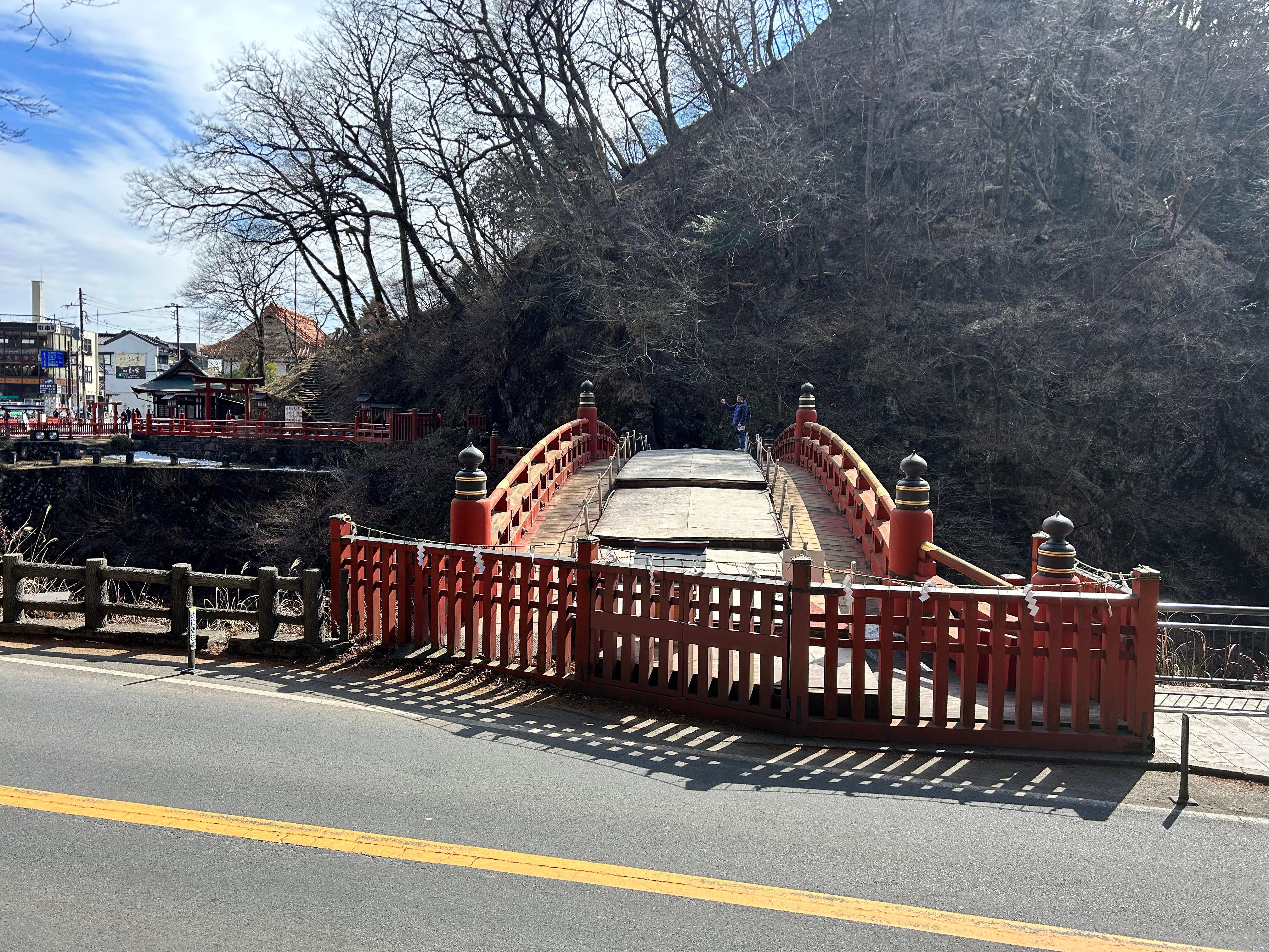 Nikko Day Trip: Toshogu Shrine, Kegon Falls & Lake Chuzenji from Tokyo