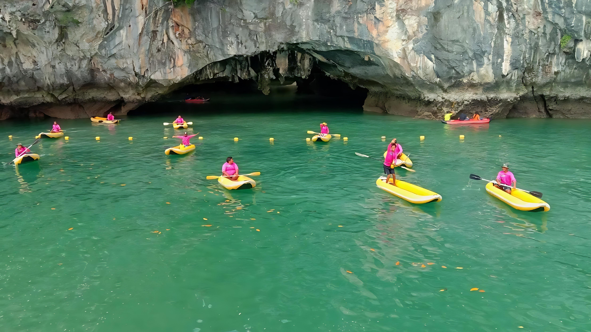 Phang Nga Bay Sea Canoe & James Bond Island Full-Day Tour
