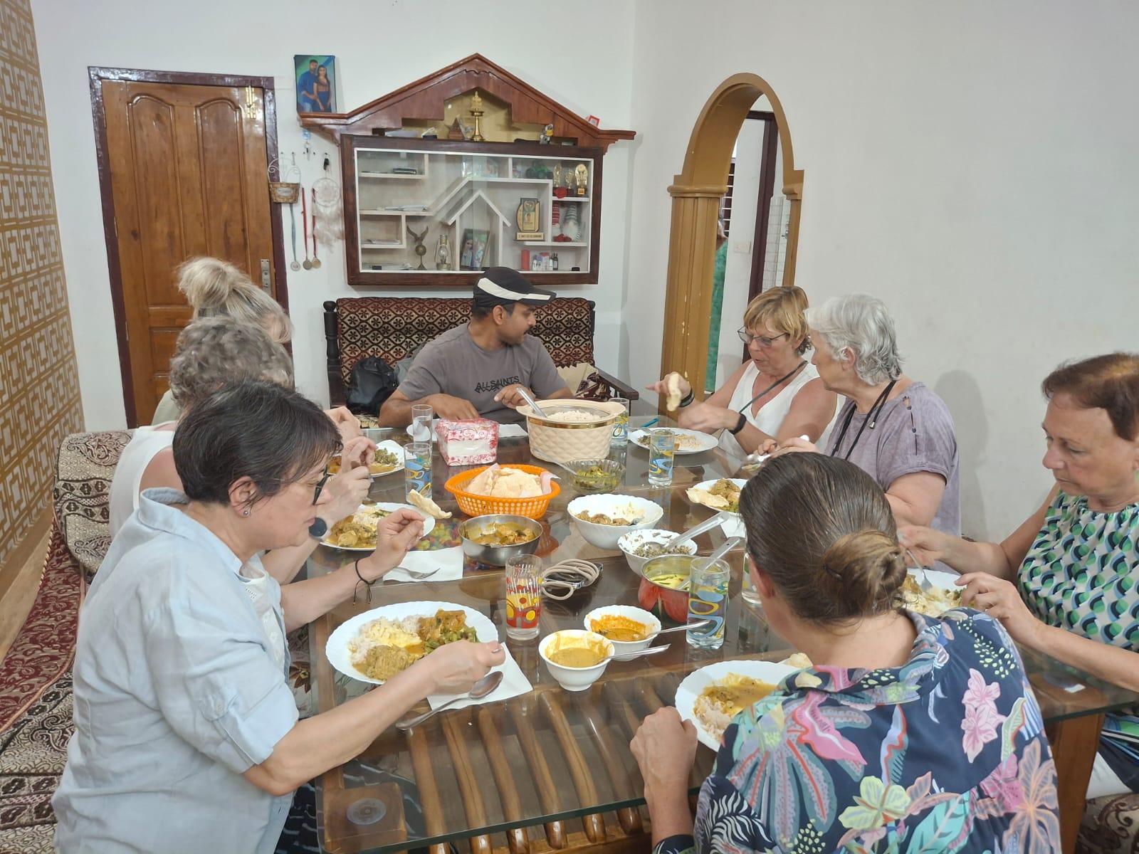 Thekkady: Authentic Kerala Cooking & Market Tour