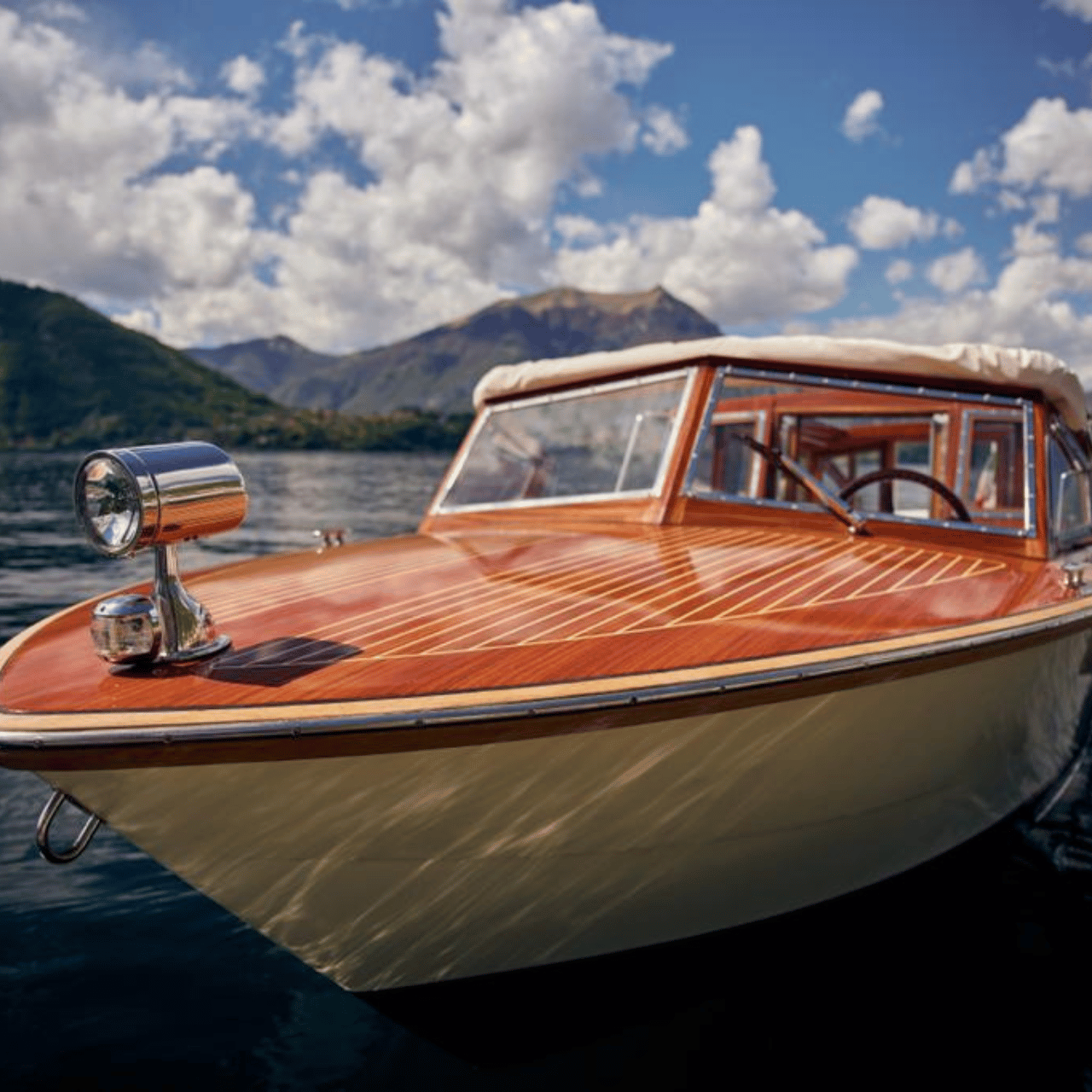 Lake Como Sunset Cruise with Prosecco
