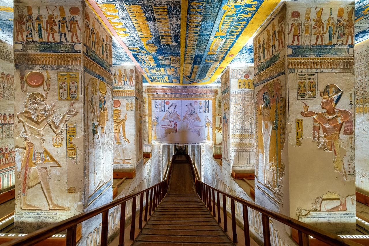 Luxor Full-Day Tour from Hurghada: Valley of the Kings & Karnak Temple