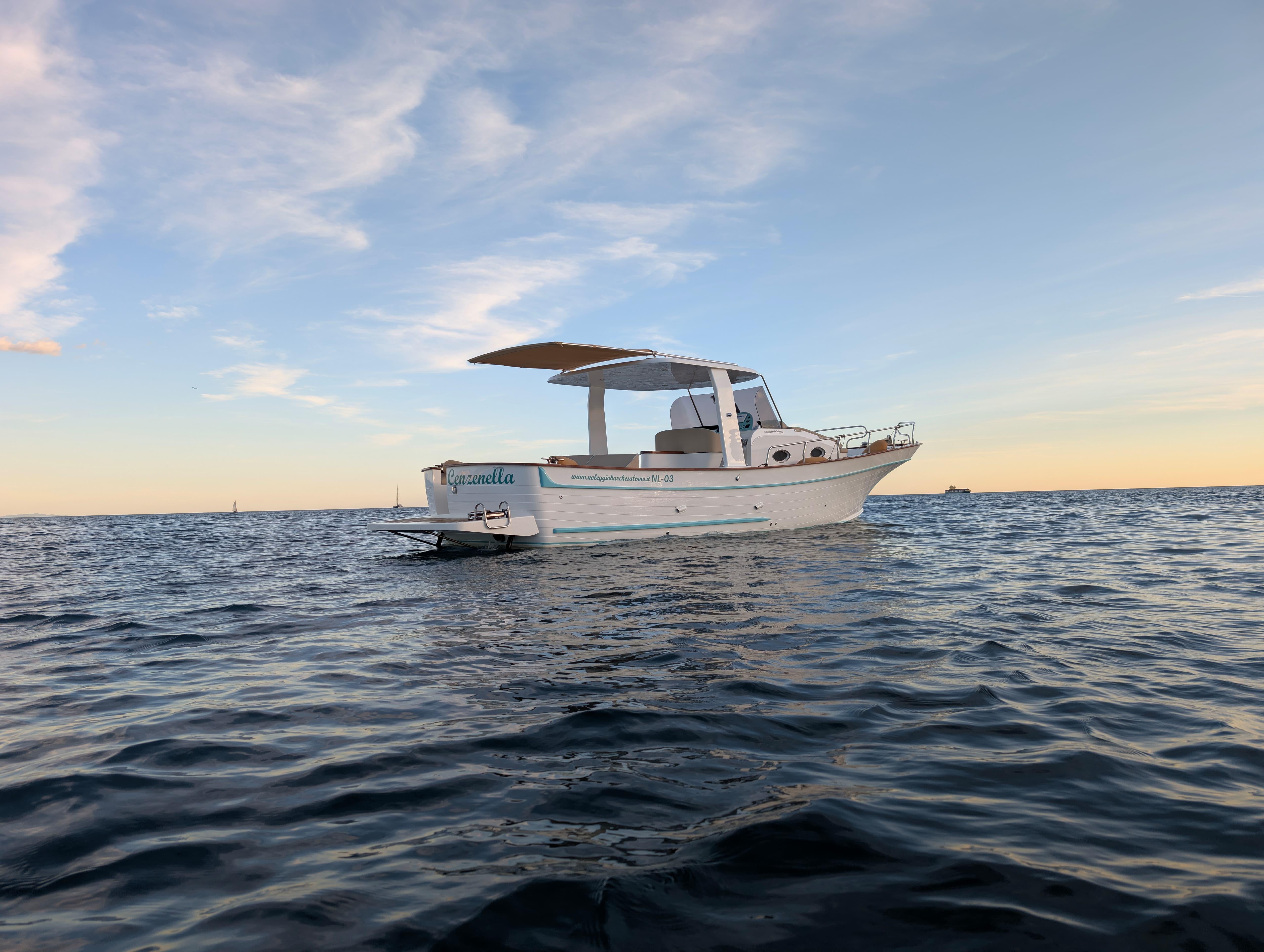 Private Amalfi Coast Gozzo Boat Tour with Lunch & Aperitif