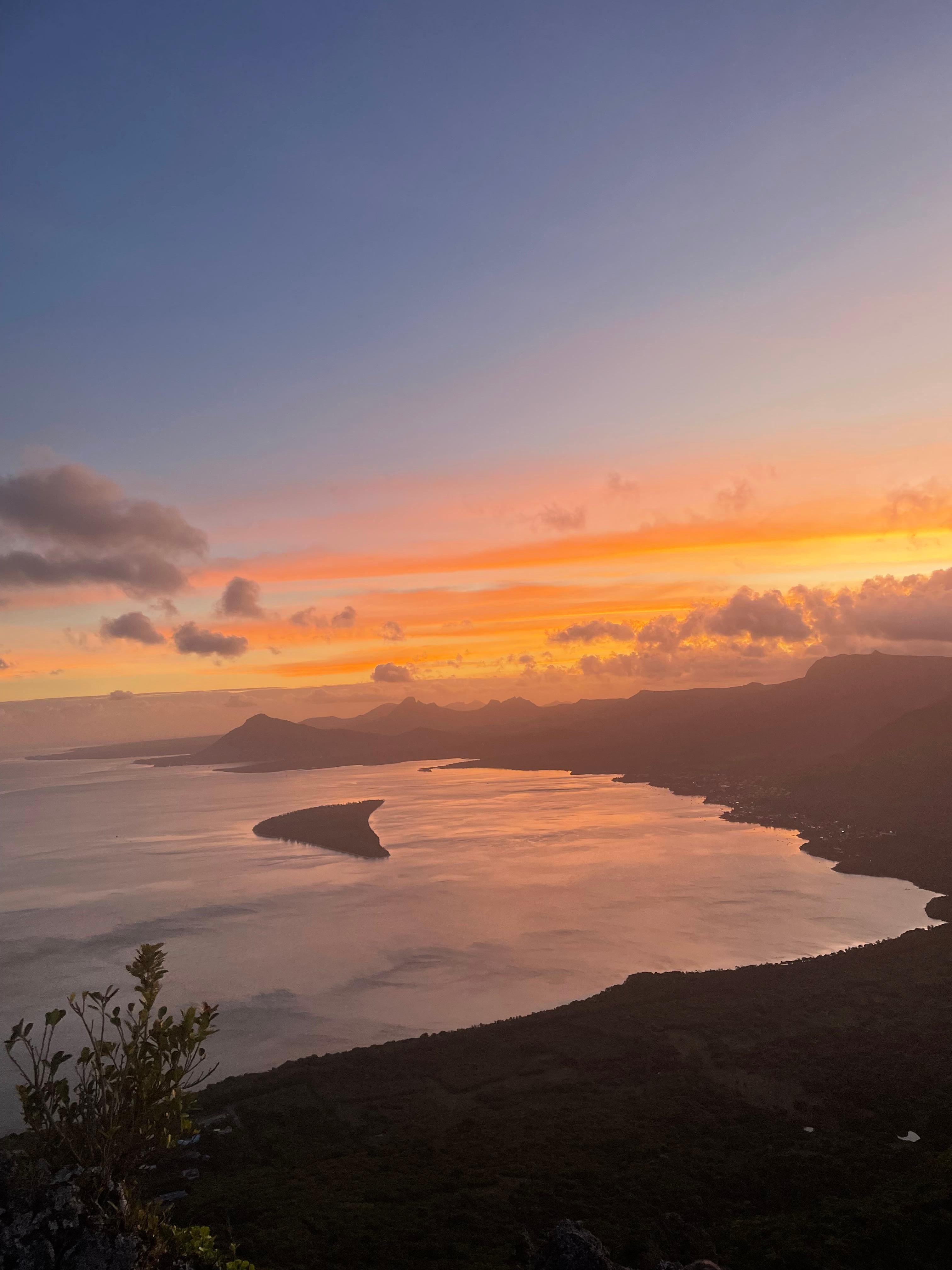 Le Morne Brabant: Private Guided Summit Hike