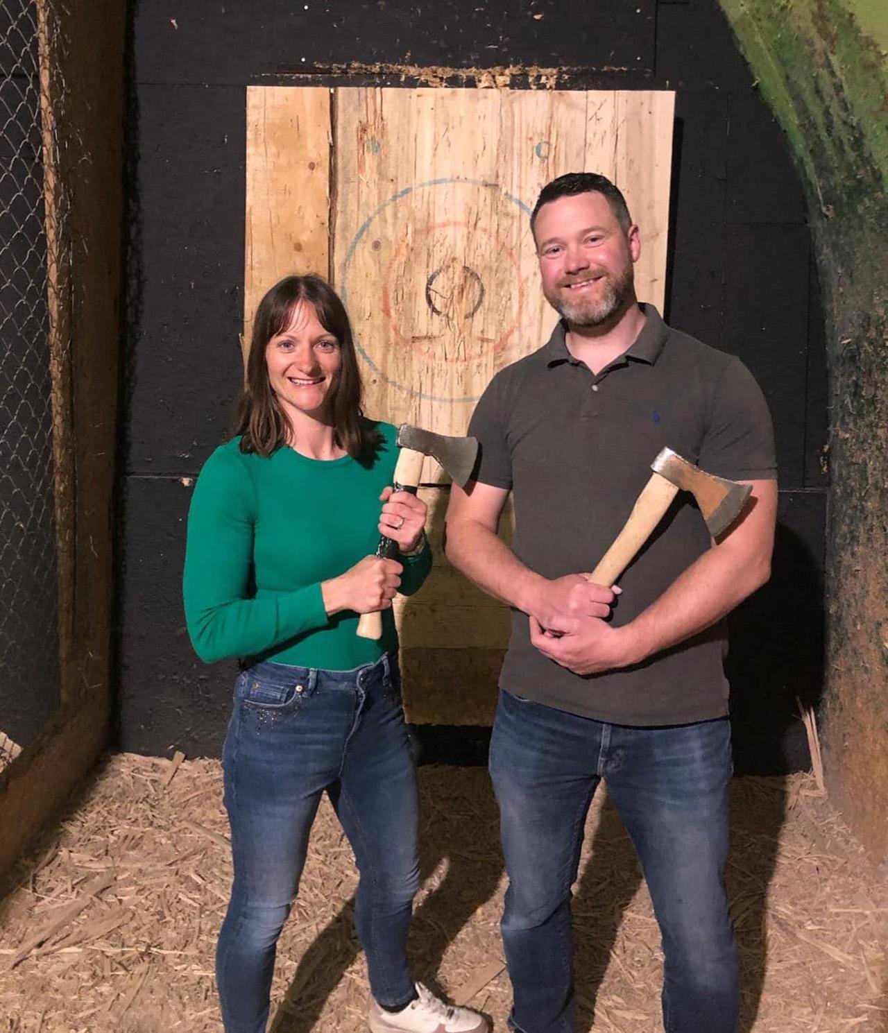 Kraków Axe Throwing Experience with Expert Instruction