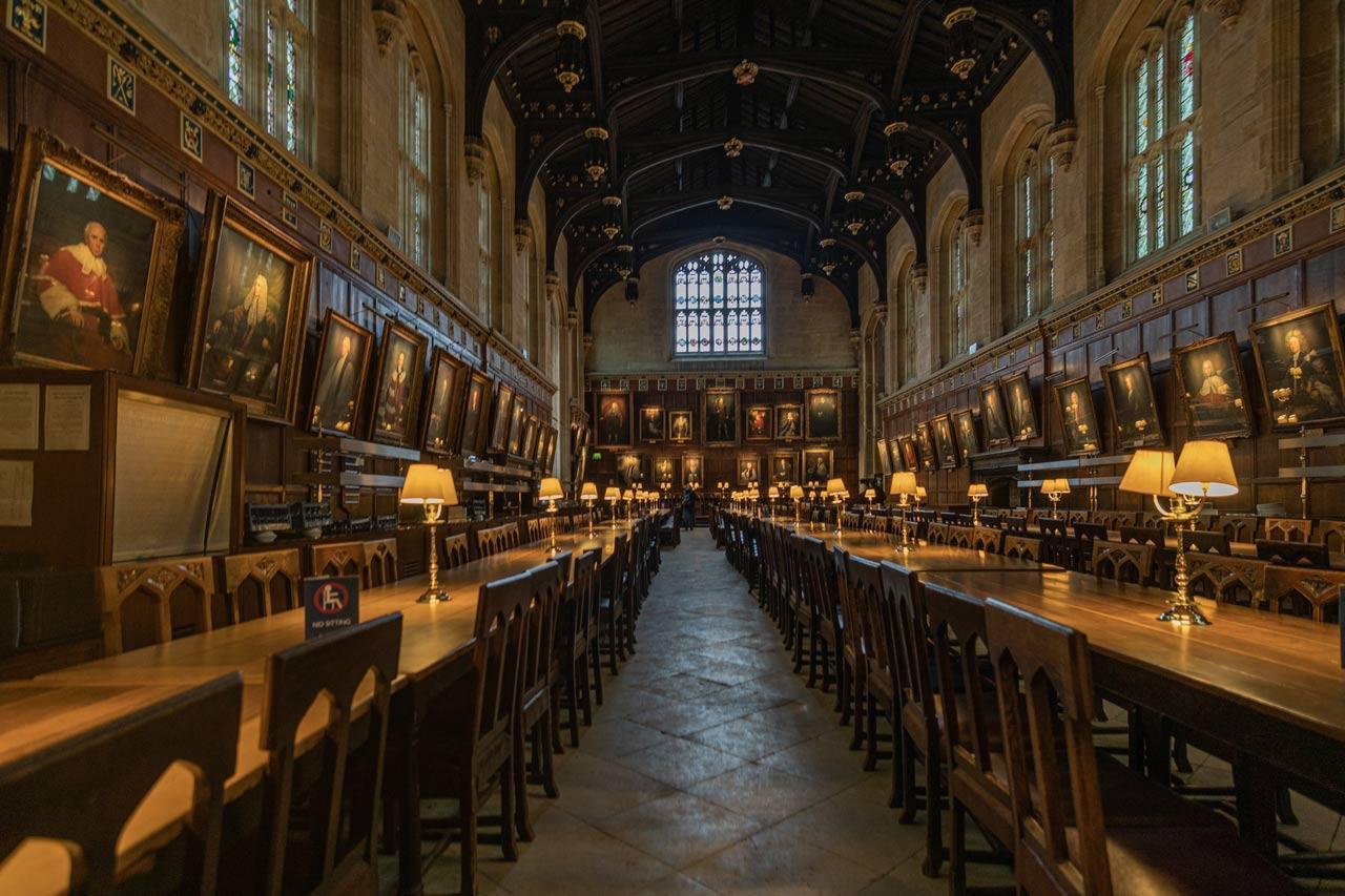 Oxford University Walking Tour with Christ Church College