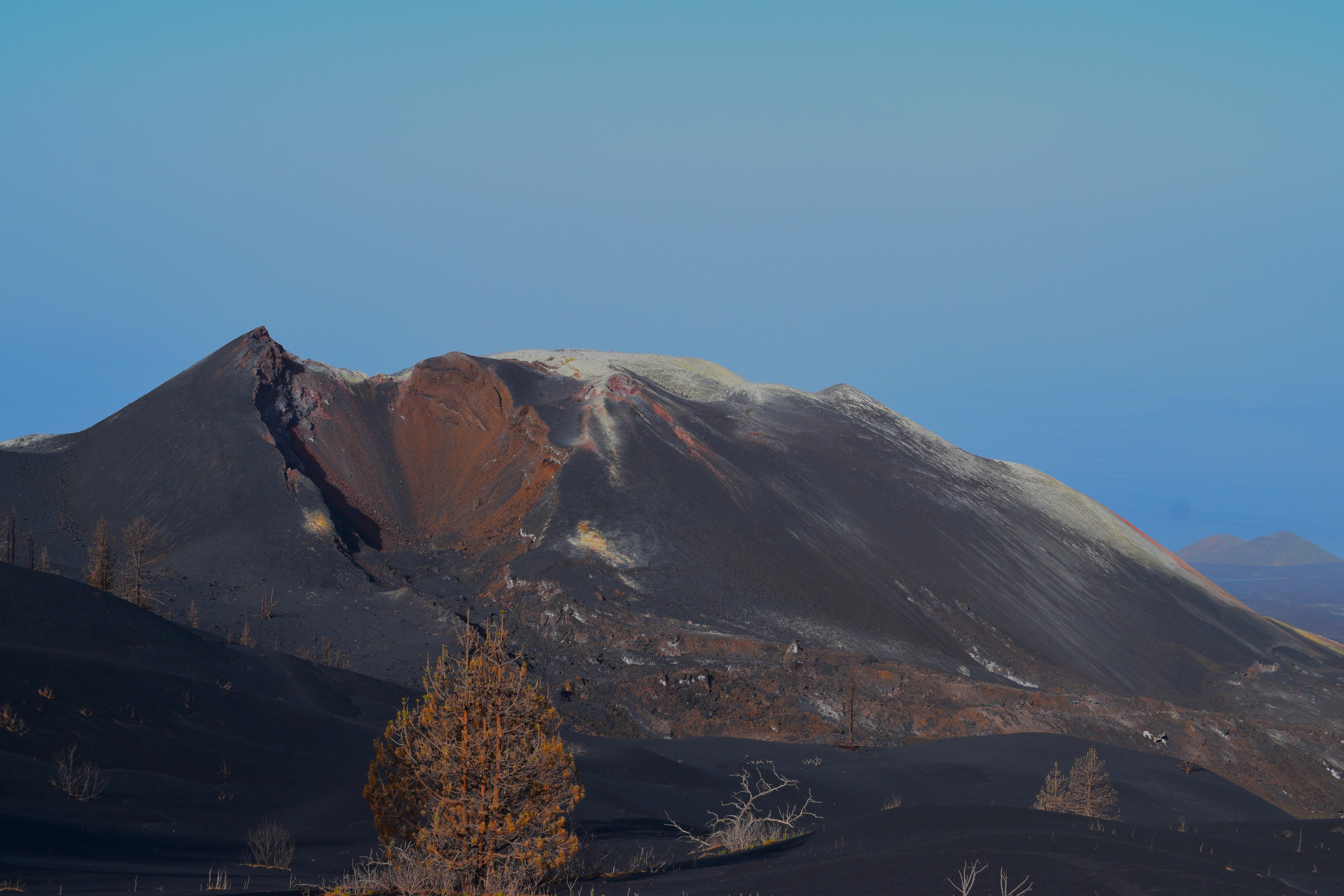 Tajogaite Volcano Geological Interpretation Tour