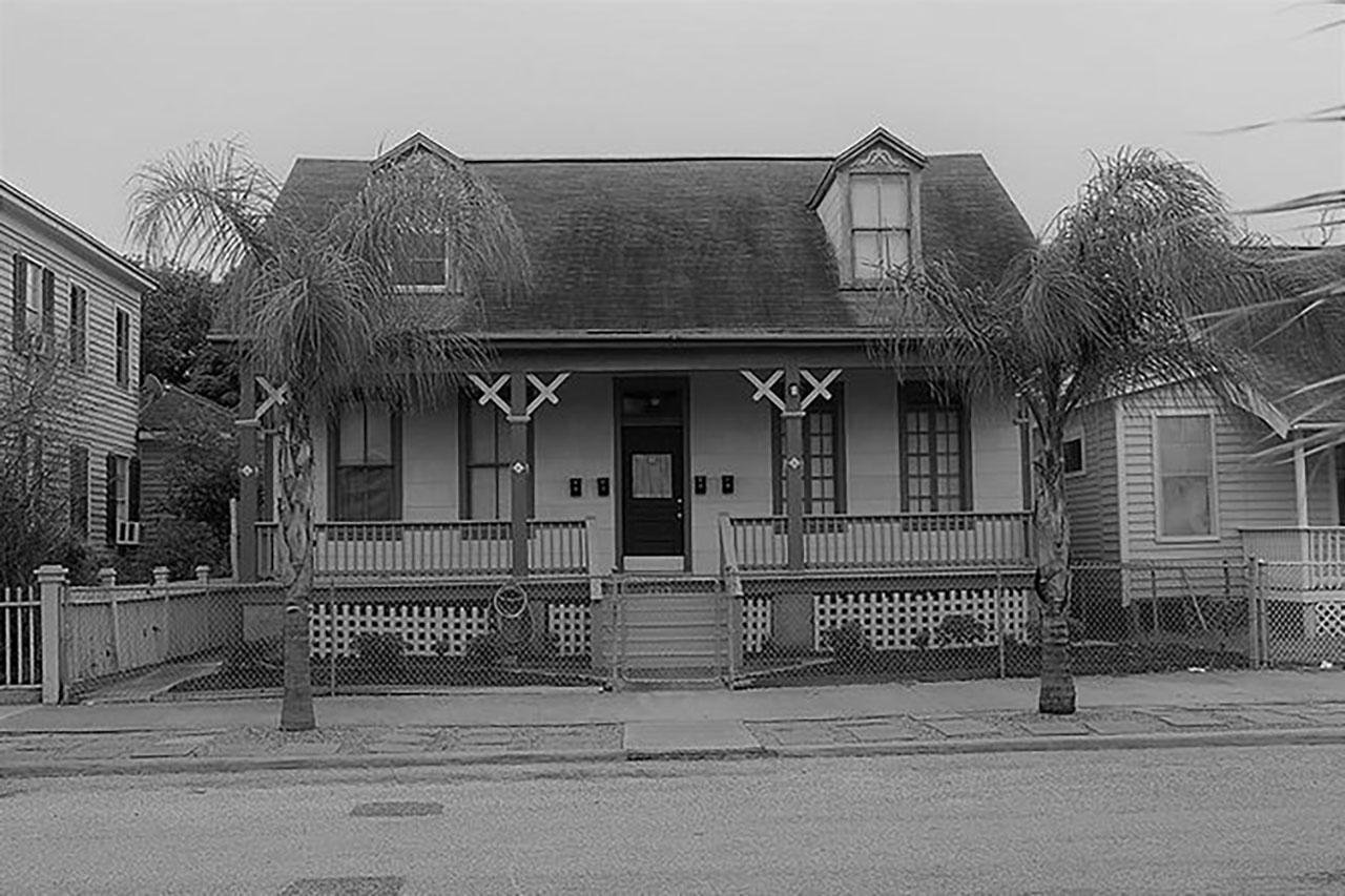 Galveston ghost tour — haunted Strand District and historic island sites — image 5
