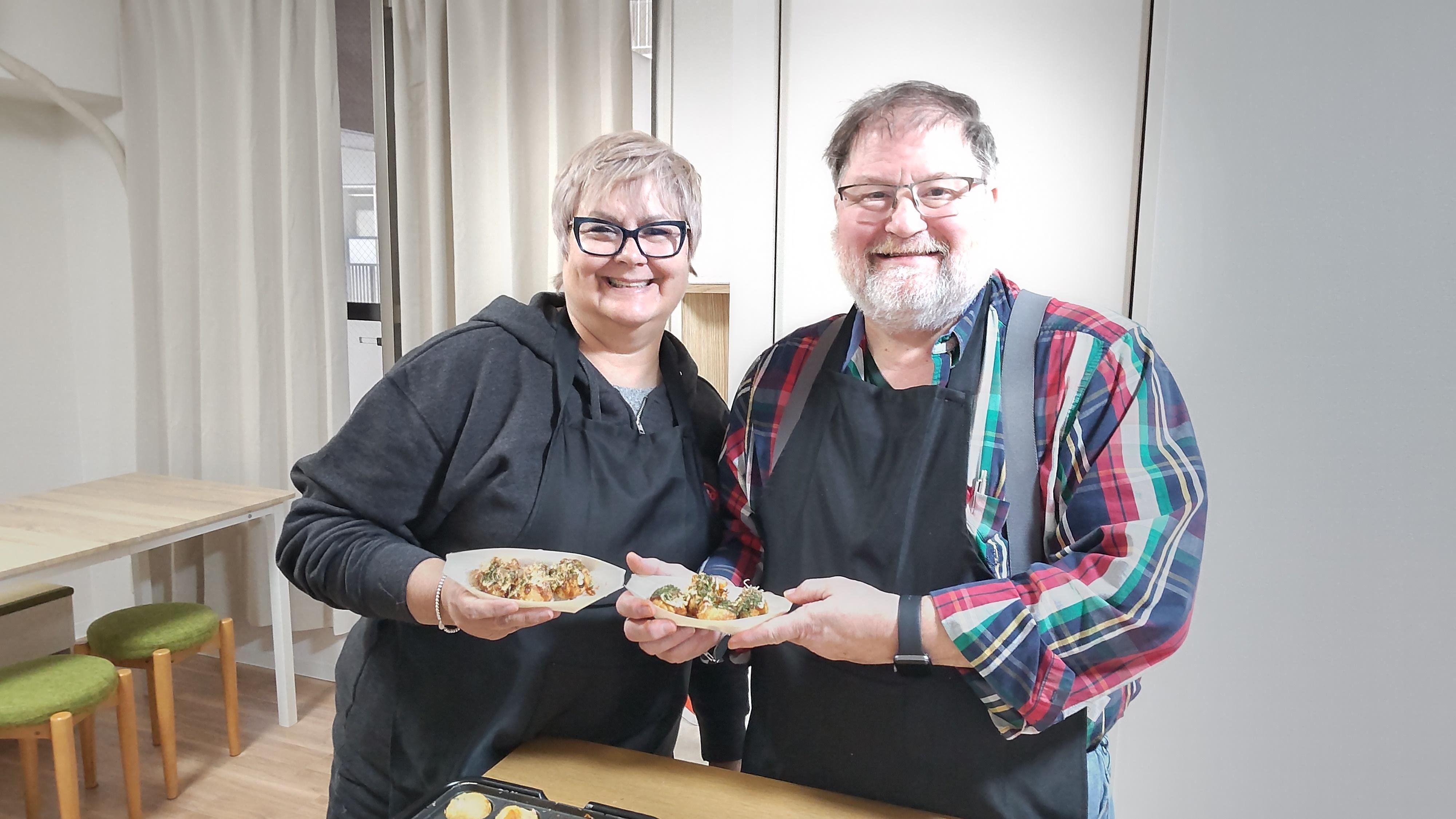 Okonomiyaki Cooking Class in Osaka — image 10