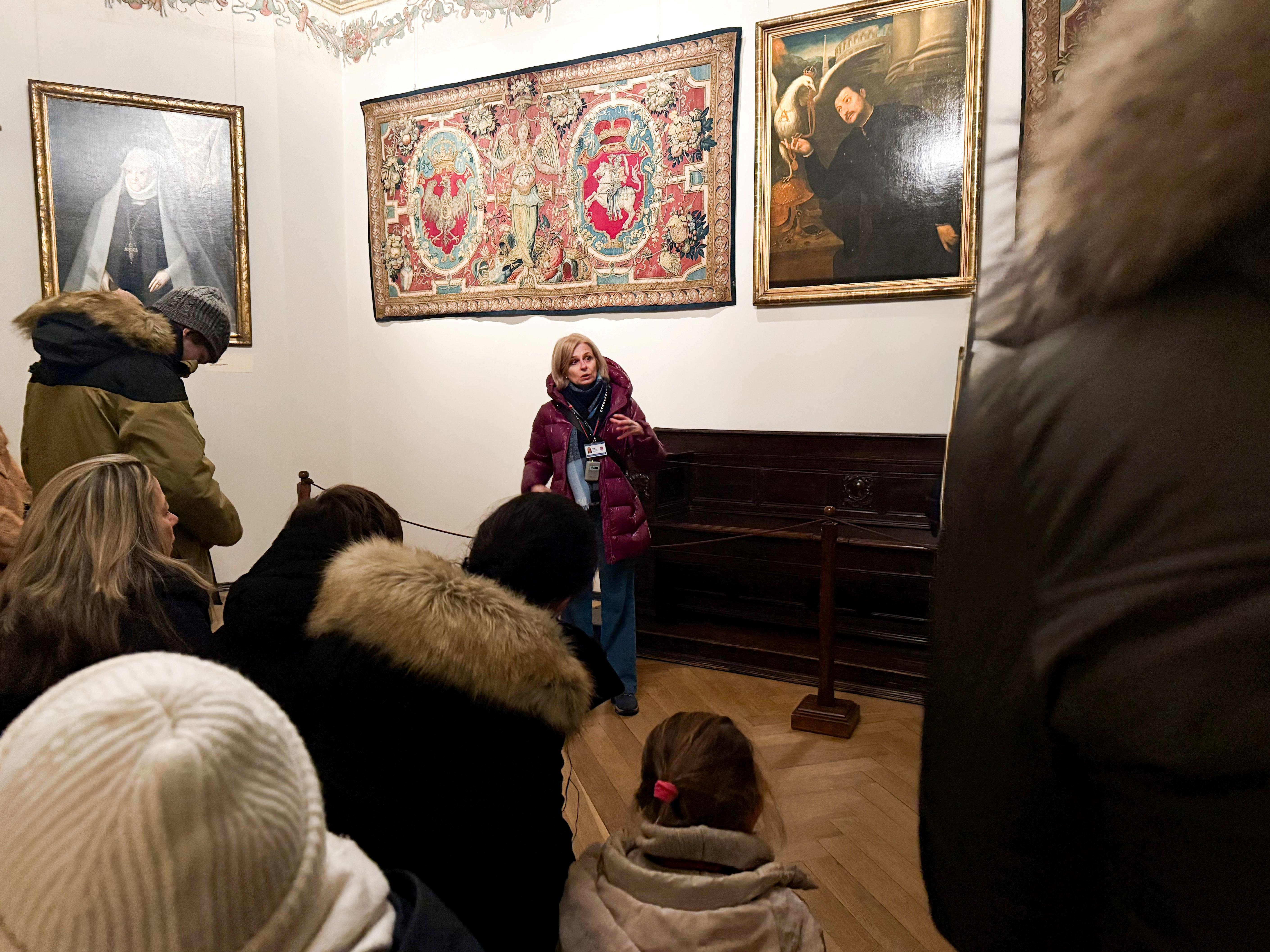 Krakow: Wawel Castle & Cathedral Guided Tour