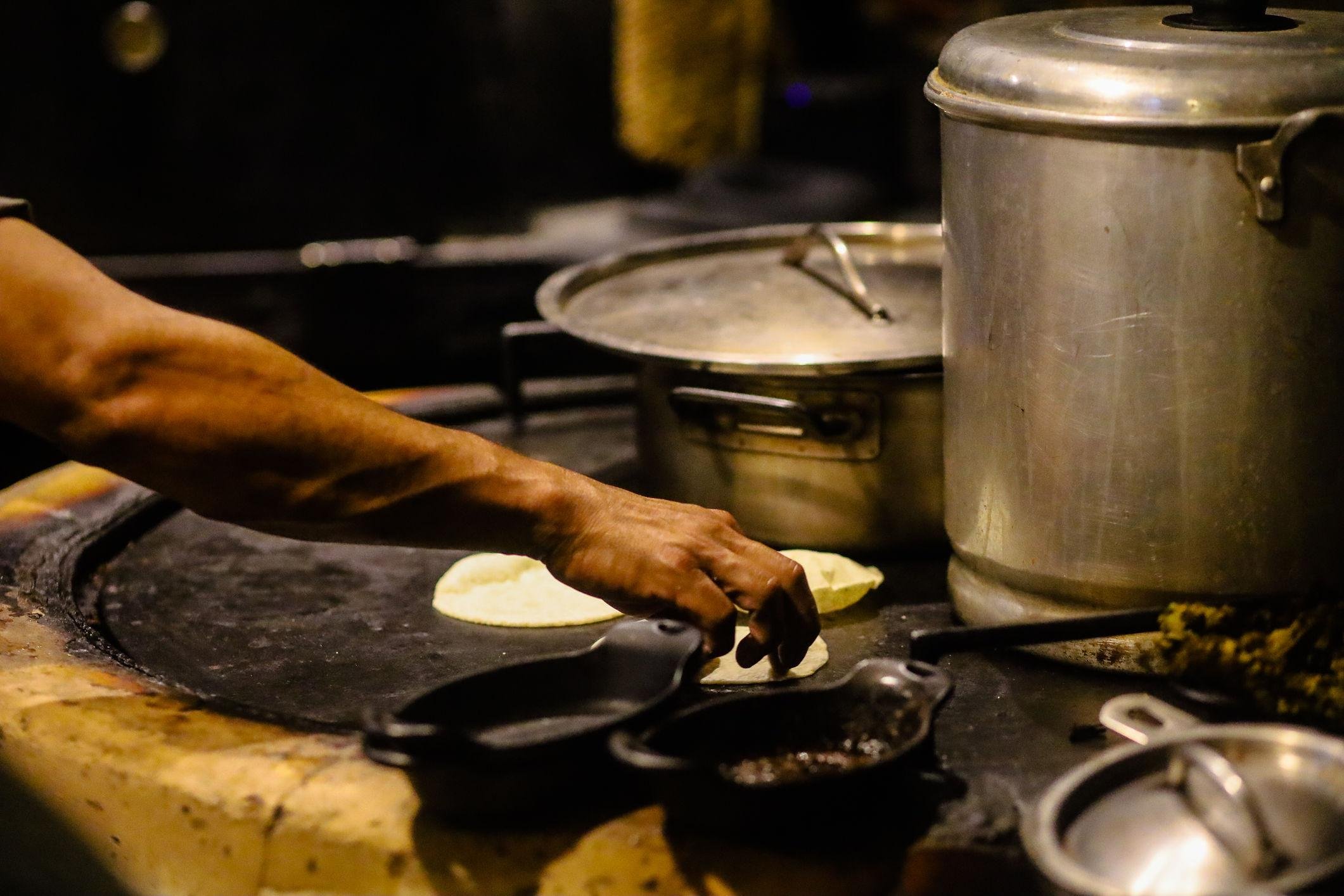 Playa del Carmen: Gourmet Tequila & Mezcal Pairing Tour