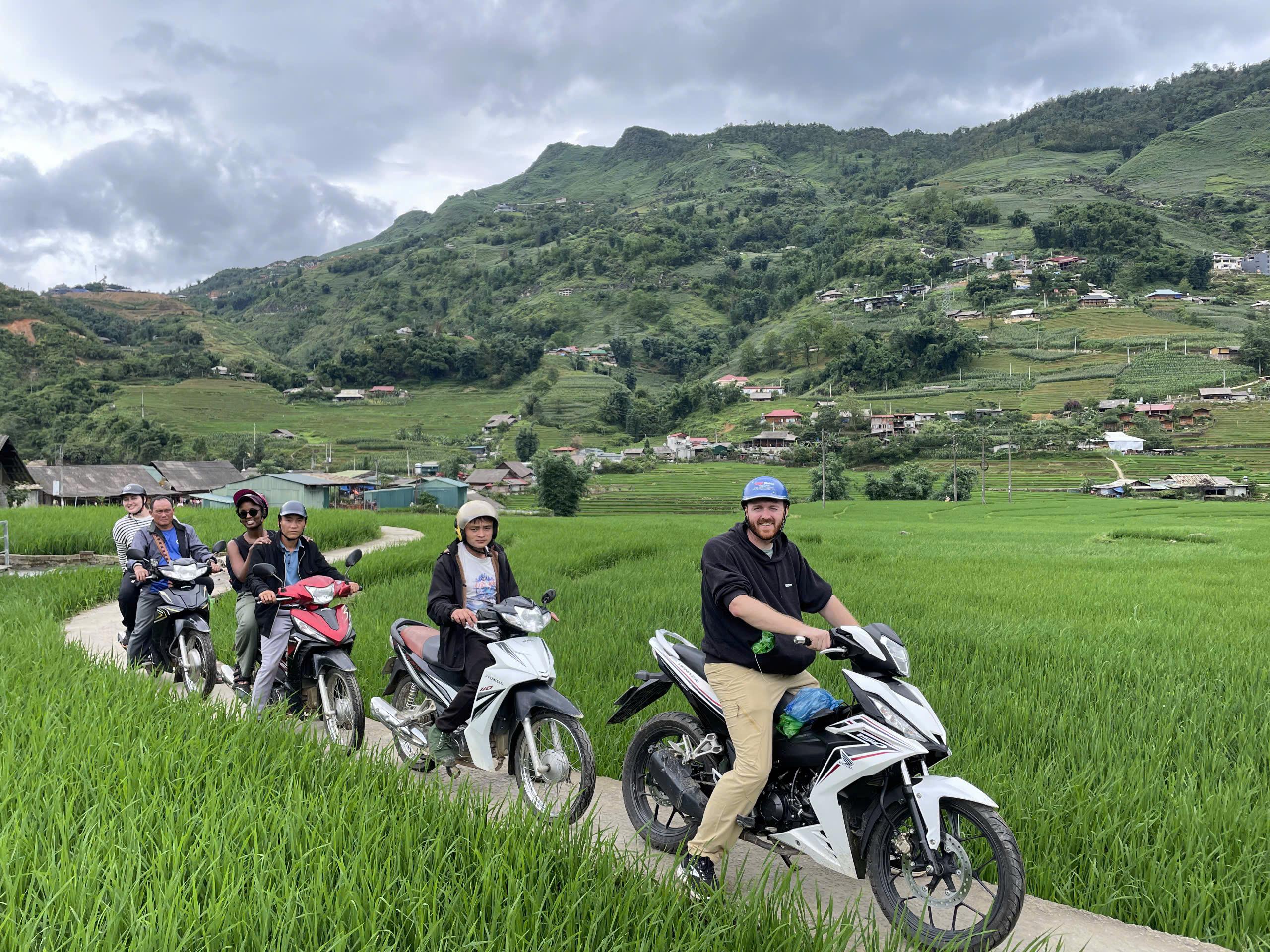 Sapa Motorbike Adventure to Waterfalls & Mountain Villages
