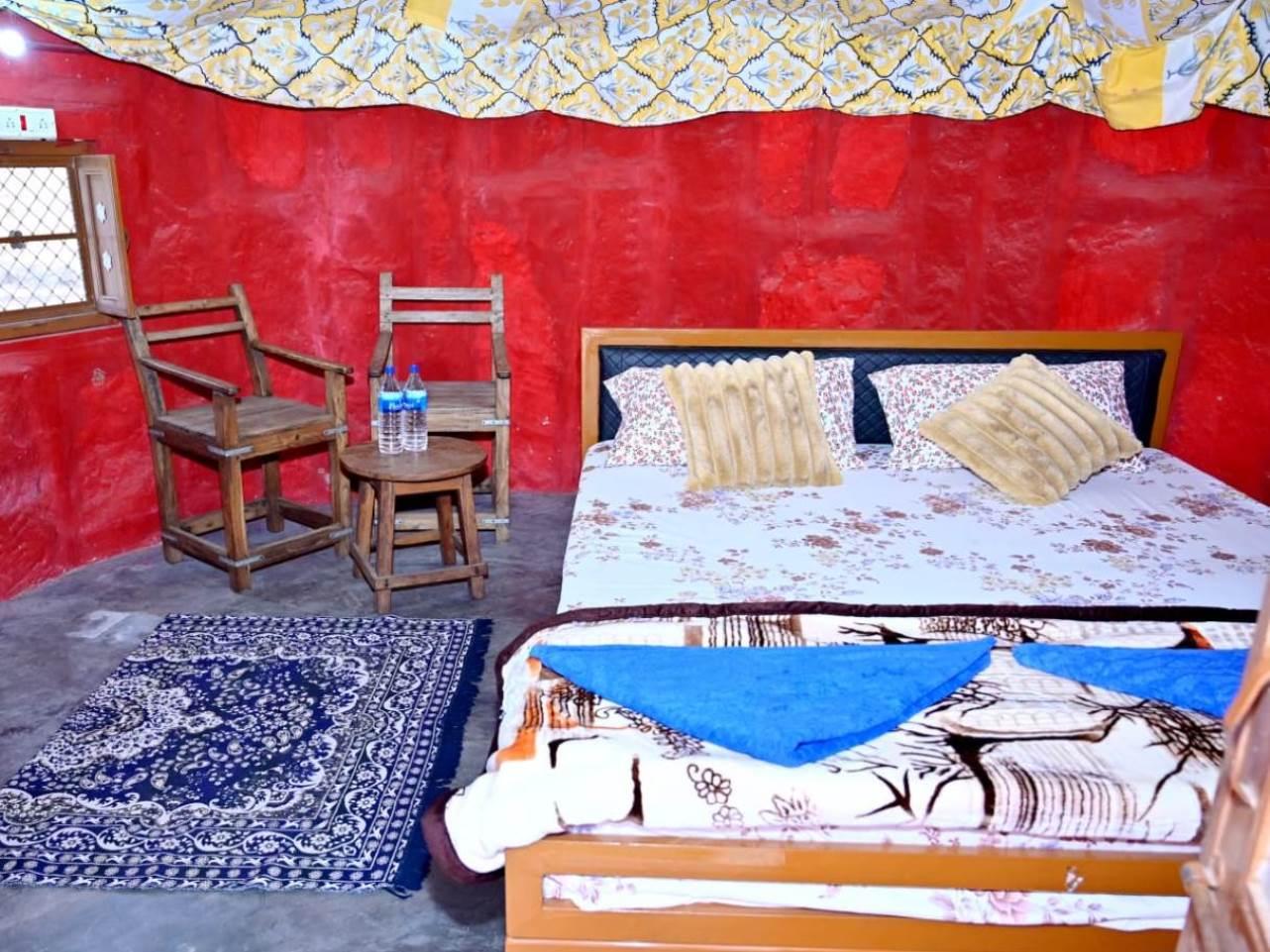 Jodhpur Overnight Desert Escape & Camel Safari
