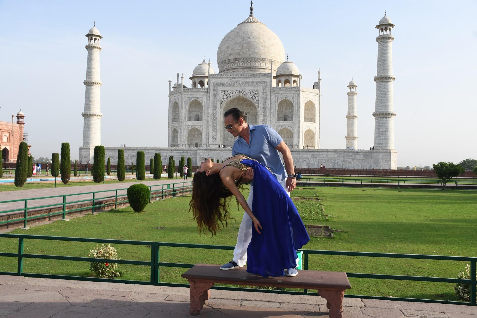 From Delhi: Private Taj Mahal & Agra Trip By Gatiman Train - 2026 (Verified Reviews)