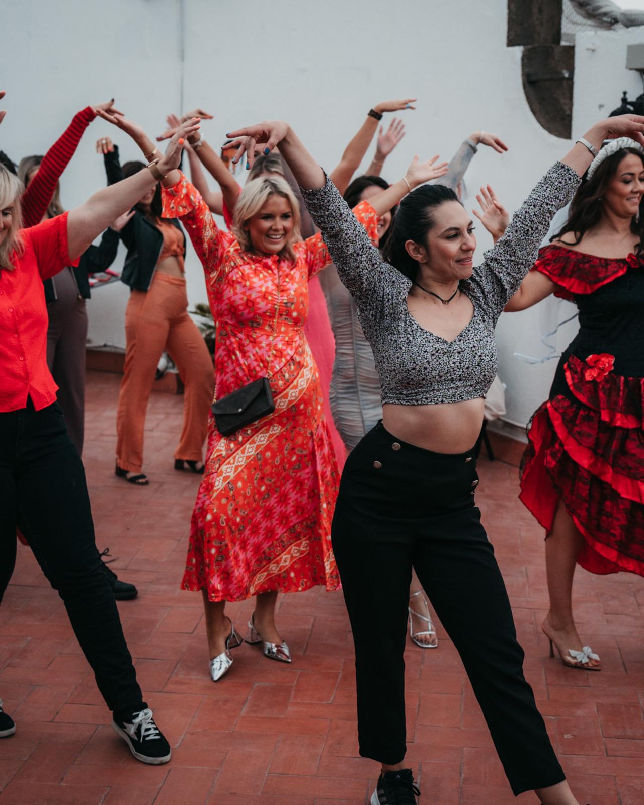 Barcelona rooftop salsa class — bottomless sangria, beginner-friendly lesson with city skyline views — image 8