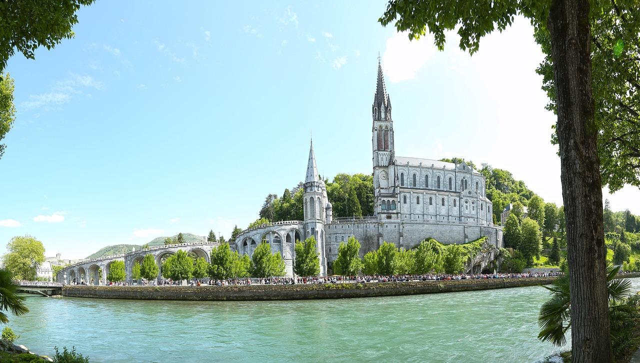 Half-Day Pilgrimage to Lourdes from Toulouse