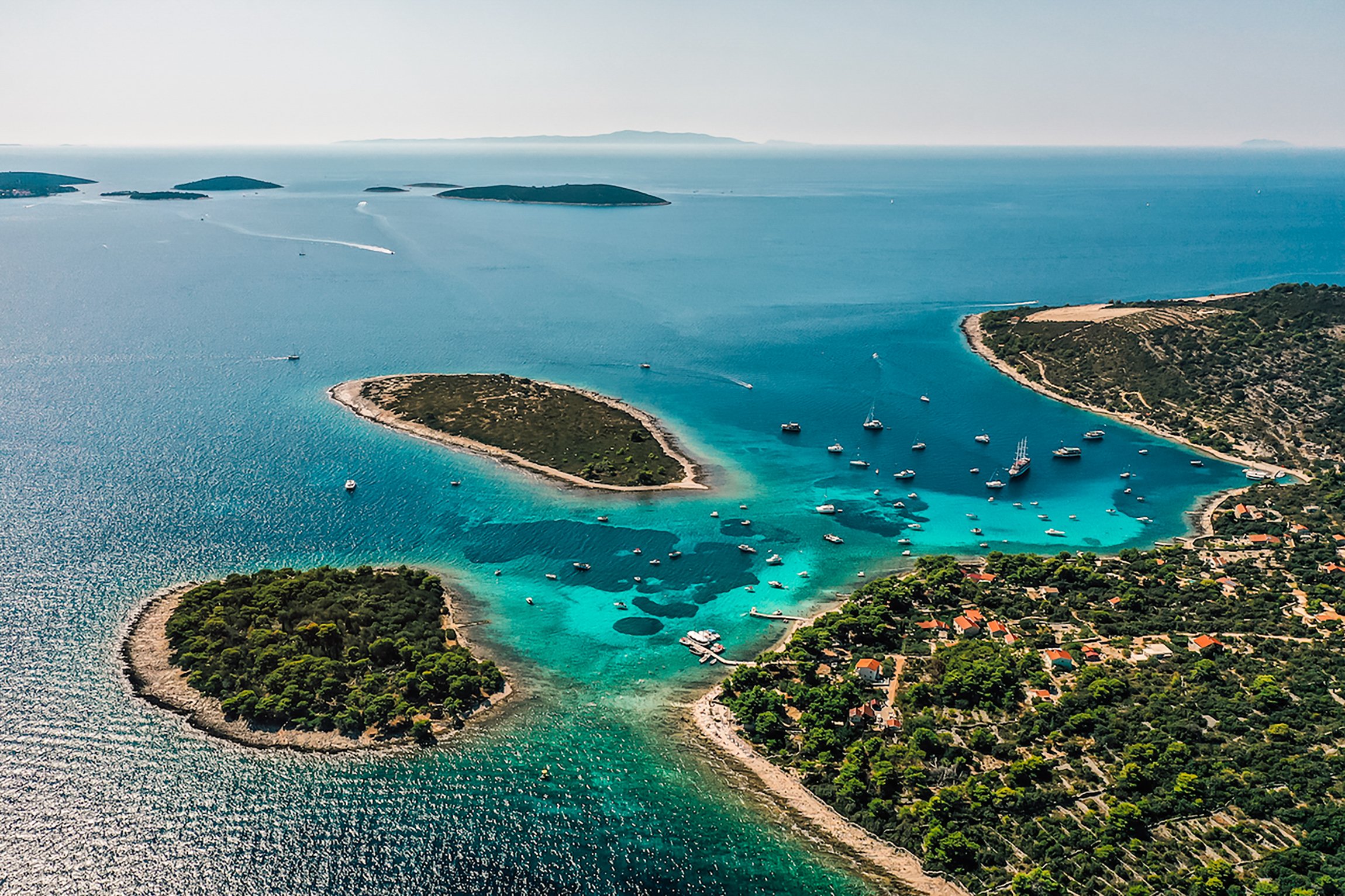 Split: Blue Lagoon & 3 Islands Speedboat Expedition