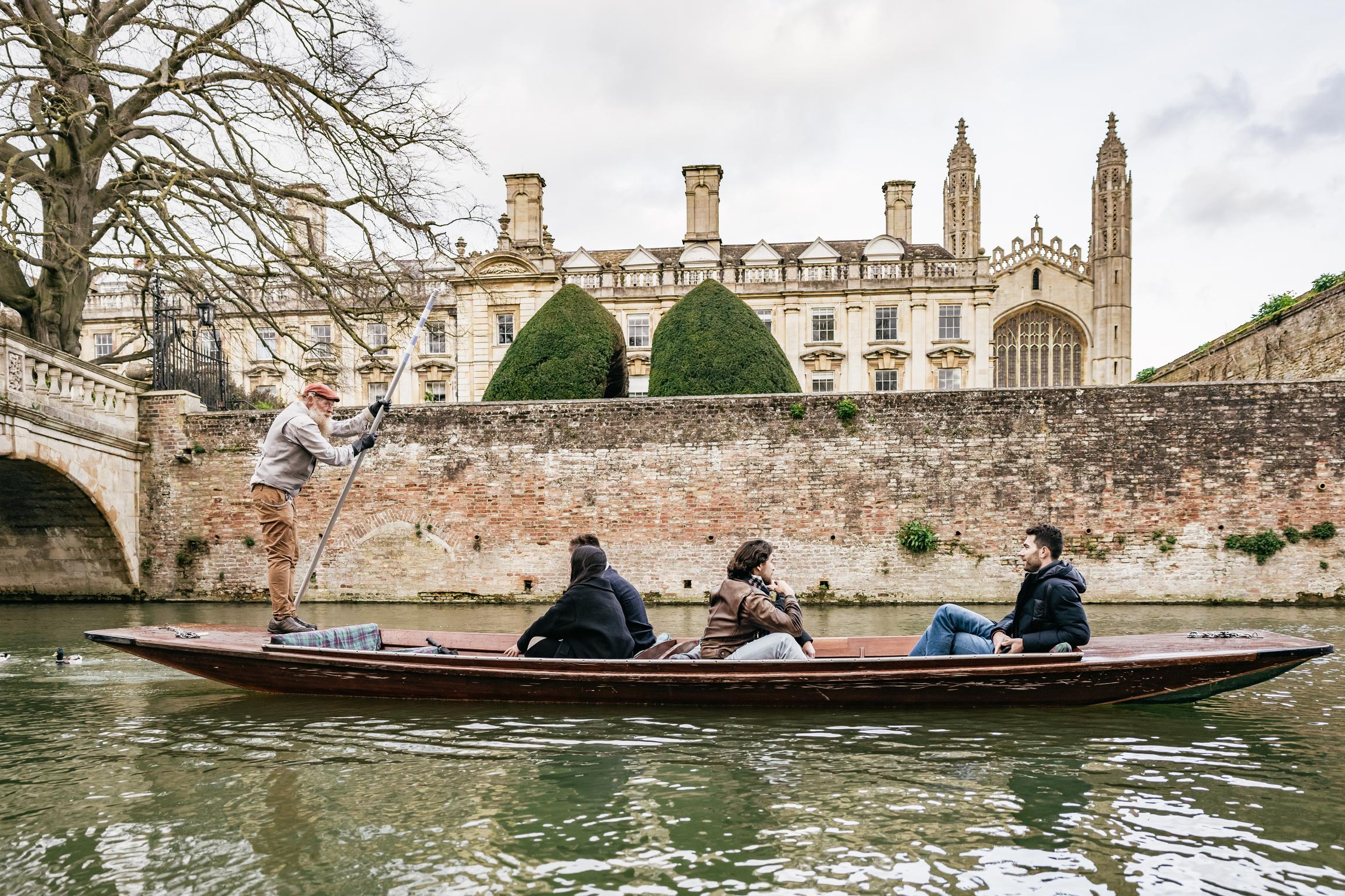 Punting tour in Cambridge — image 13