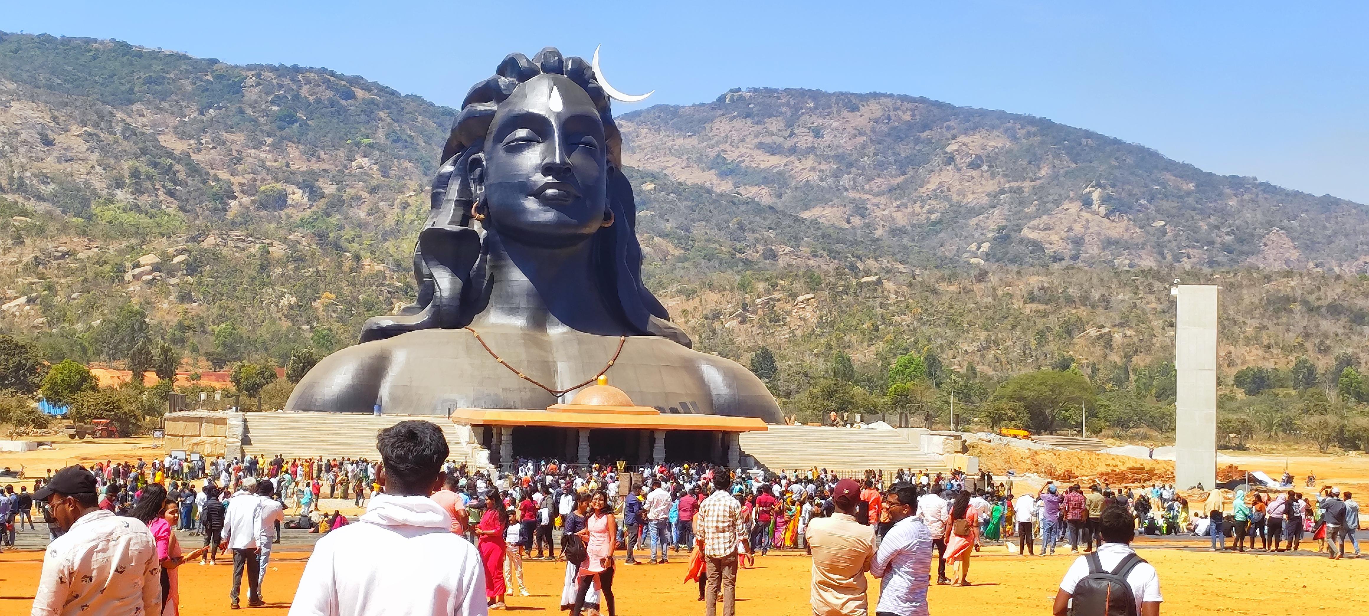 Excursión de un día al fuerte de Gudibande, Avala Betta y Adiyogi desde Bangalore
