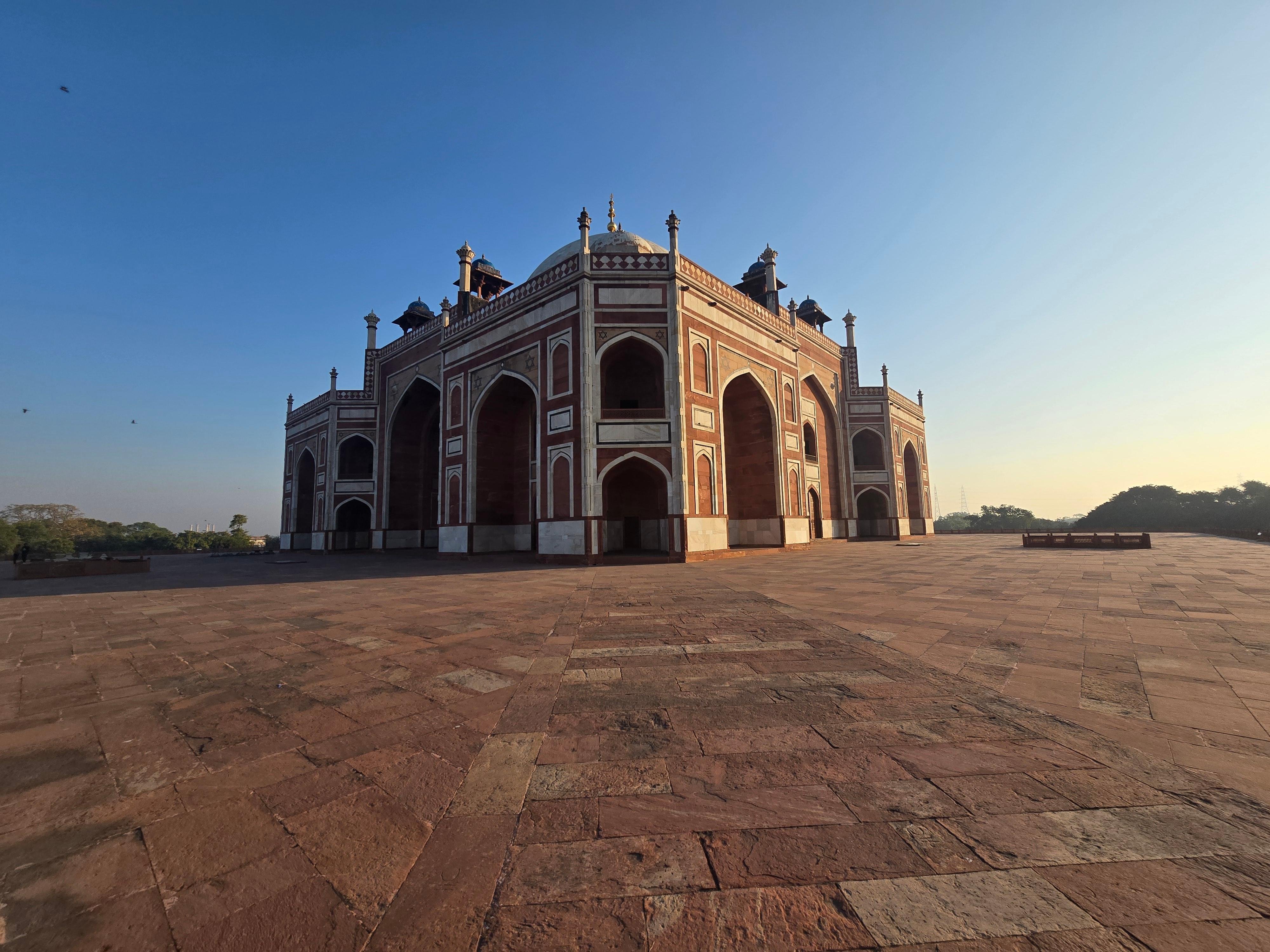 New Delhi: Humayun’s Tomb & Museum Private Tour