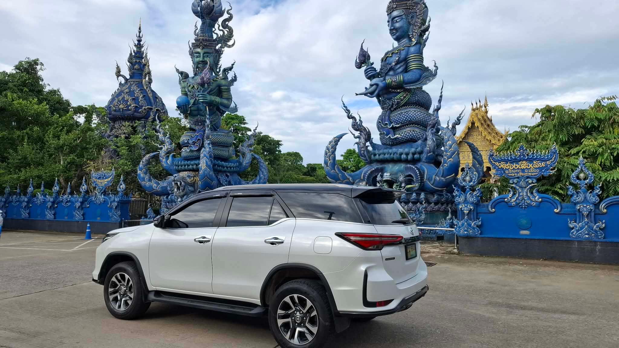 Chiang Rai Private Day Tour: 7 Temples & Landmarks