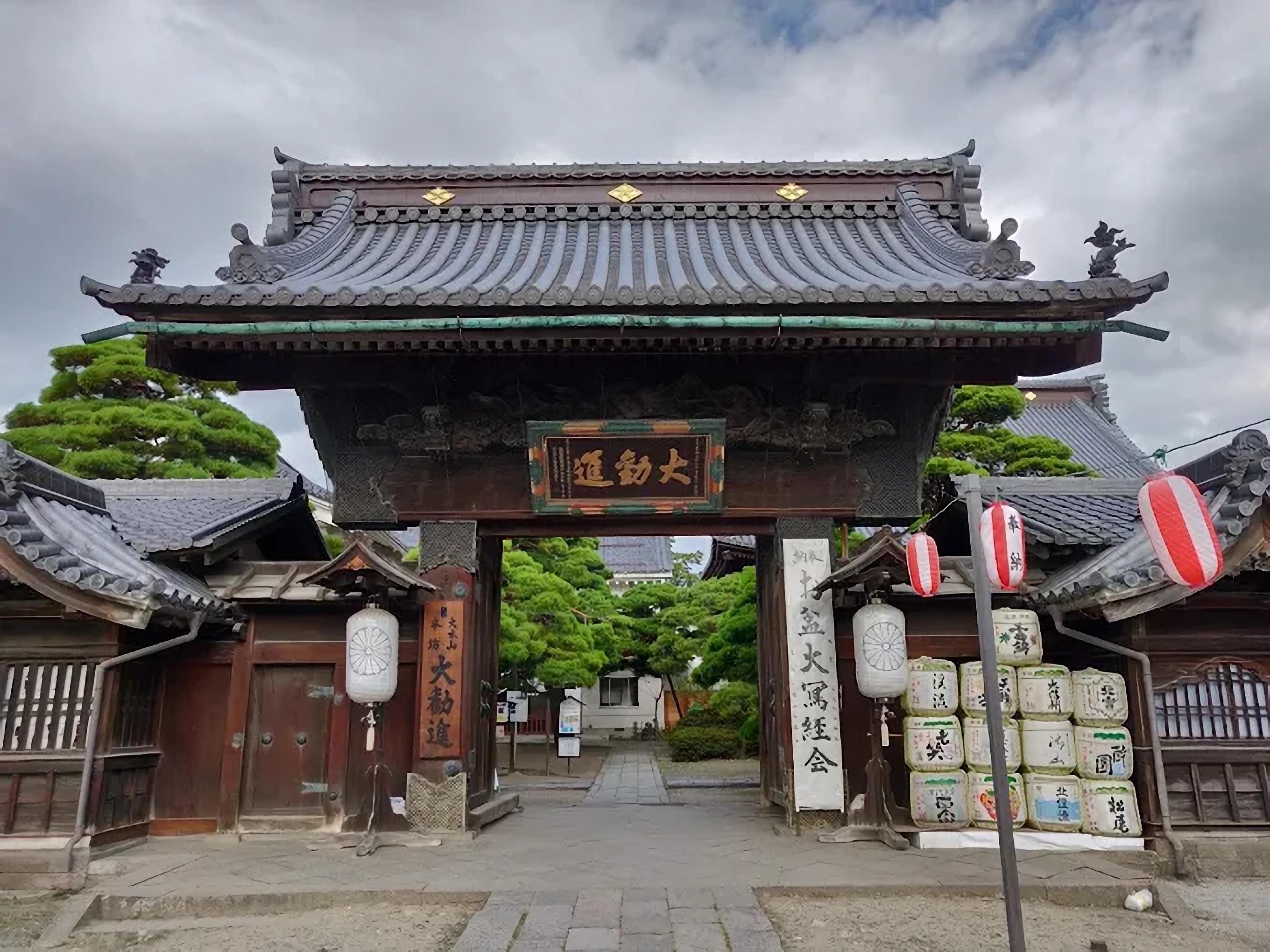 Tokyo to Nagano: Private Snow Monkeys & Zenko-ji Day Trip