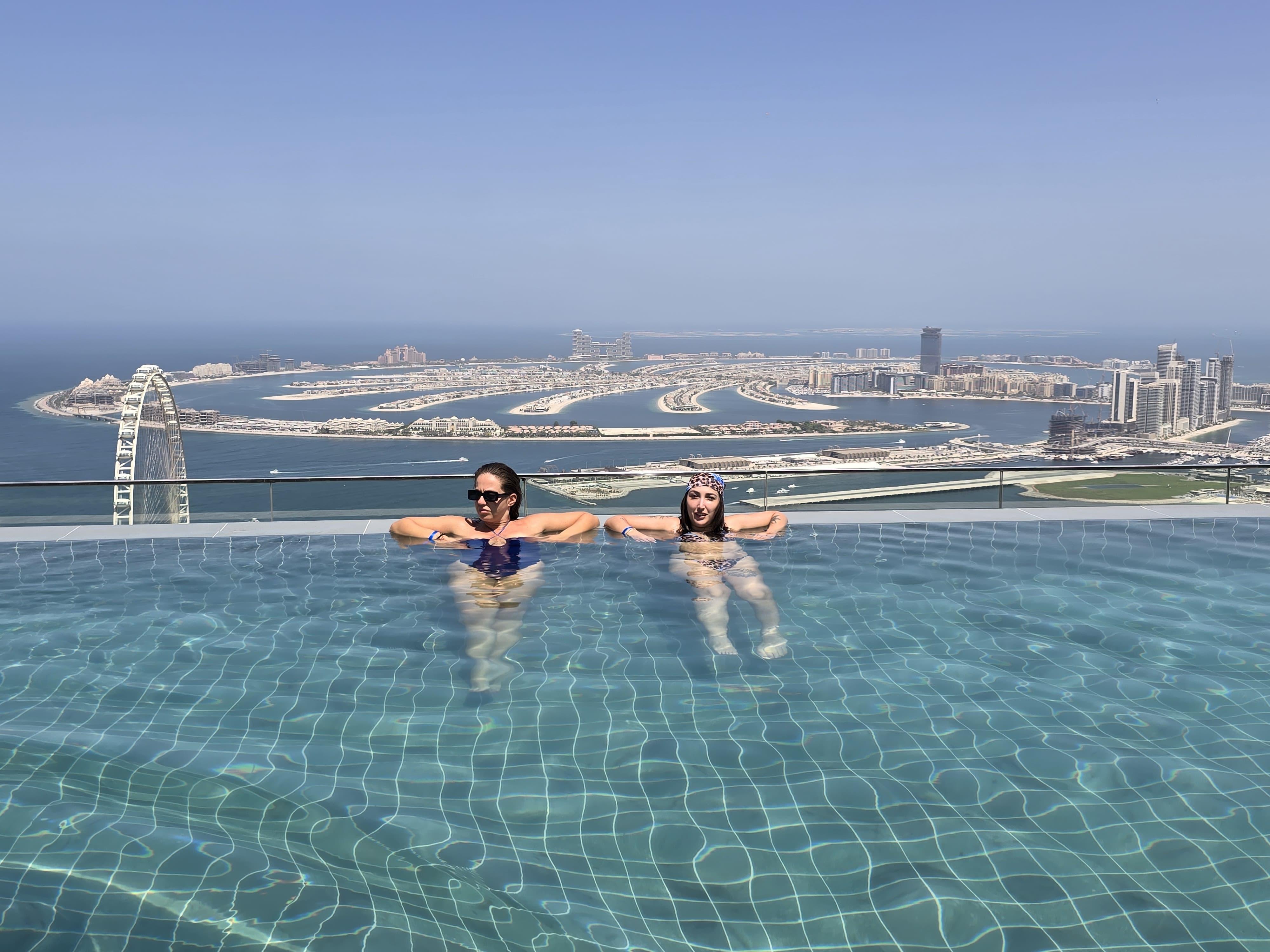 Dubai Sky Pool & Palm Observatory Day Experience