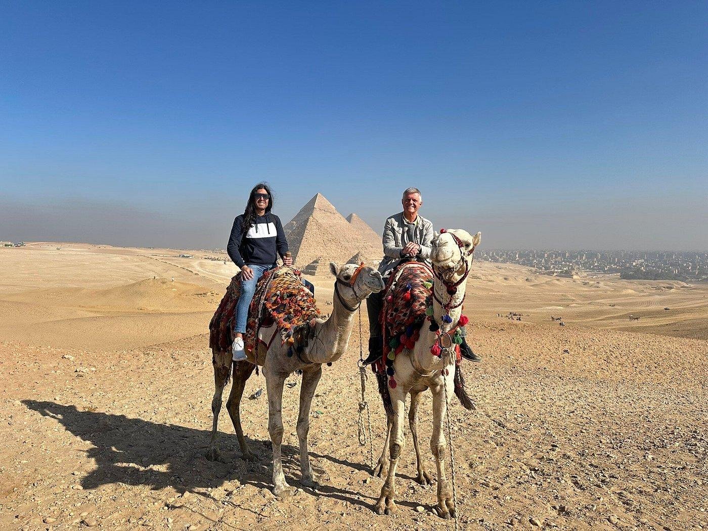 Sharm El Sheikh to Cairo: Pyramids, Sphinx & Egyptian Museum Day Tour