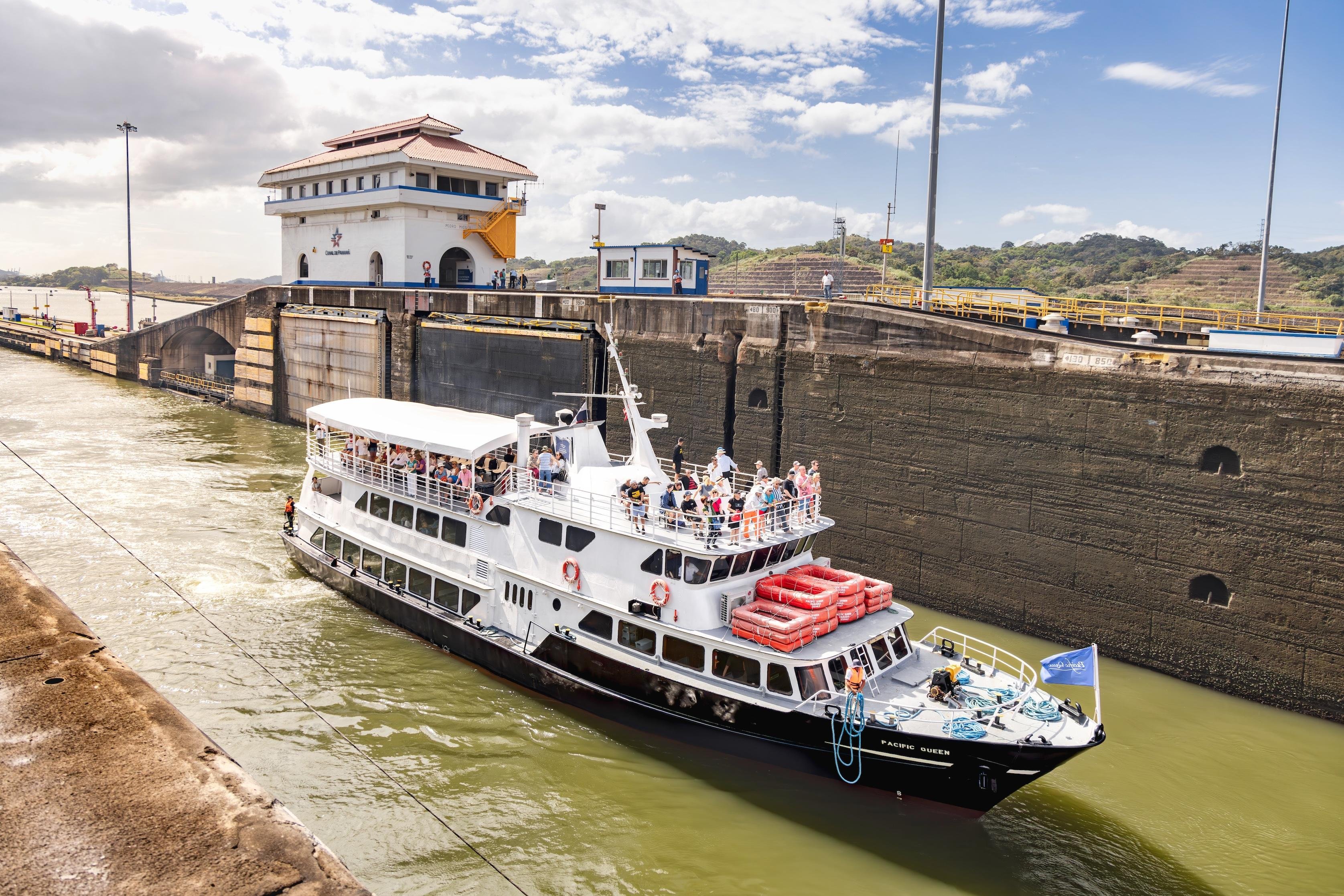 Northbound Panama Canal Cruise aboard the Pacific Queen