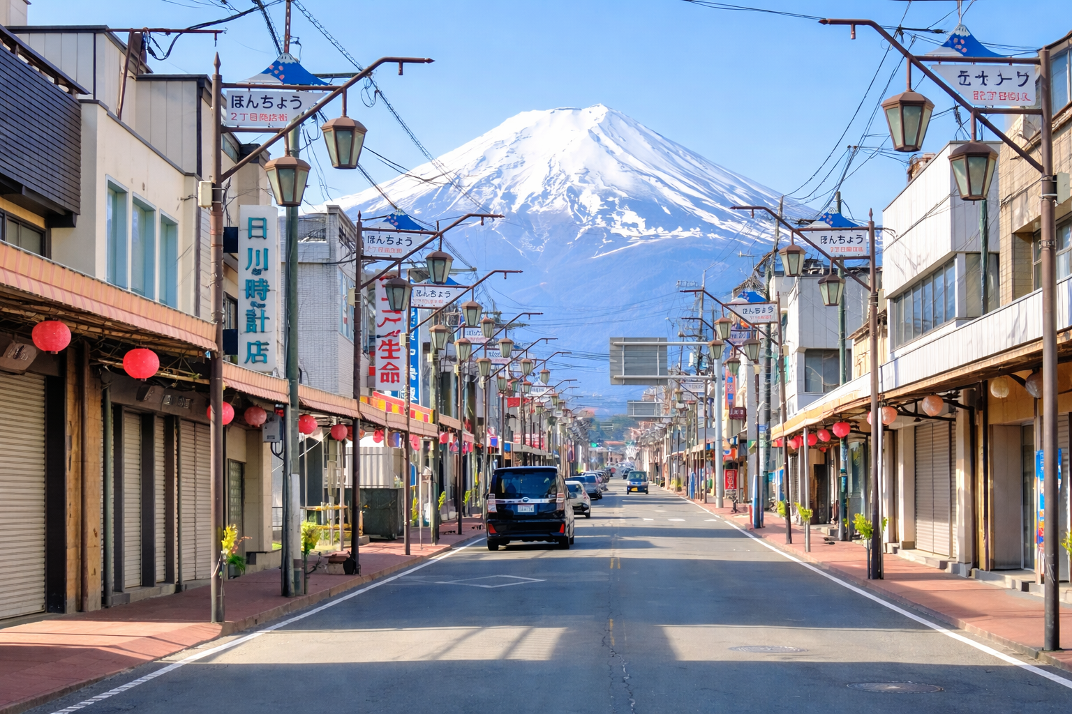 Mount Fuji Six Highlights Day Tour: Arakurayama, Oshino Hakkai & More