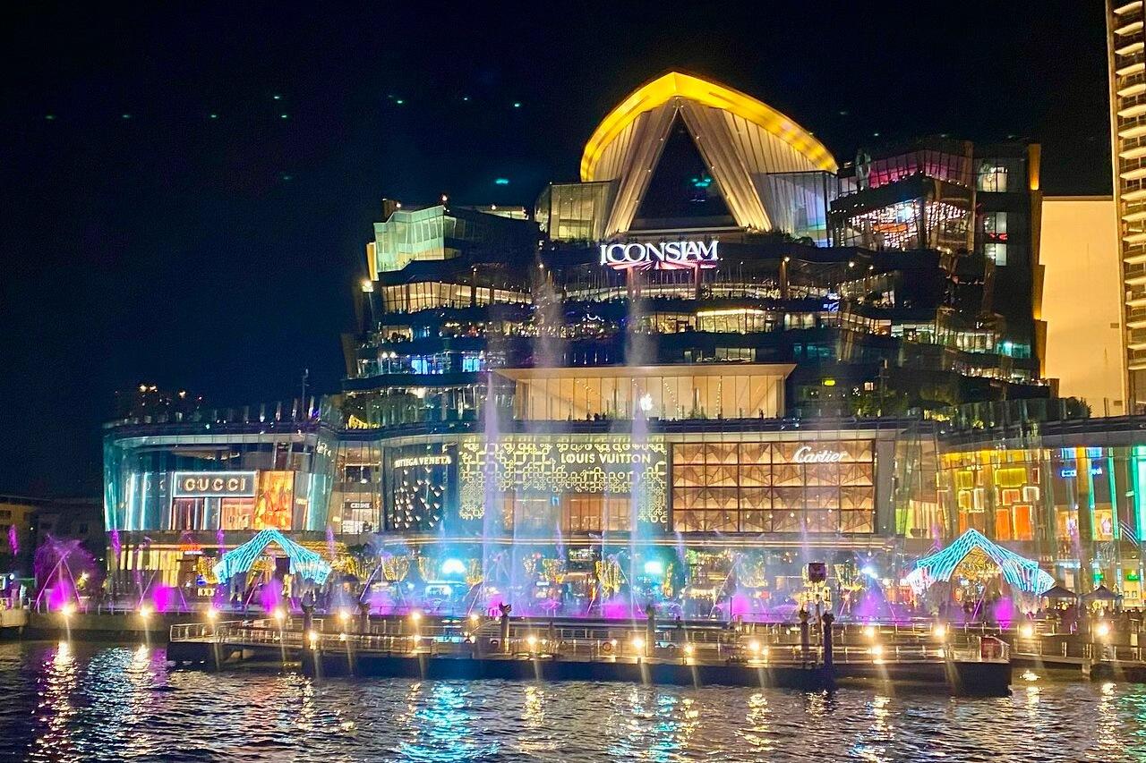Wonderful Pearl Luxury Dinner Cruise on the Chao Phraya