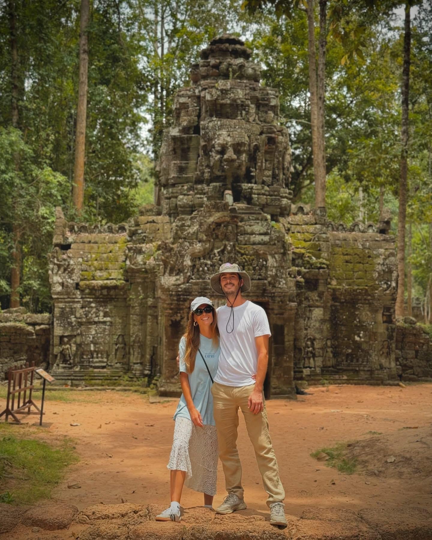 Siem Reap Grand Circuit & Killing Fields Tuk-Tuk Tour