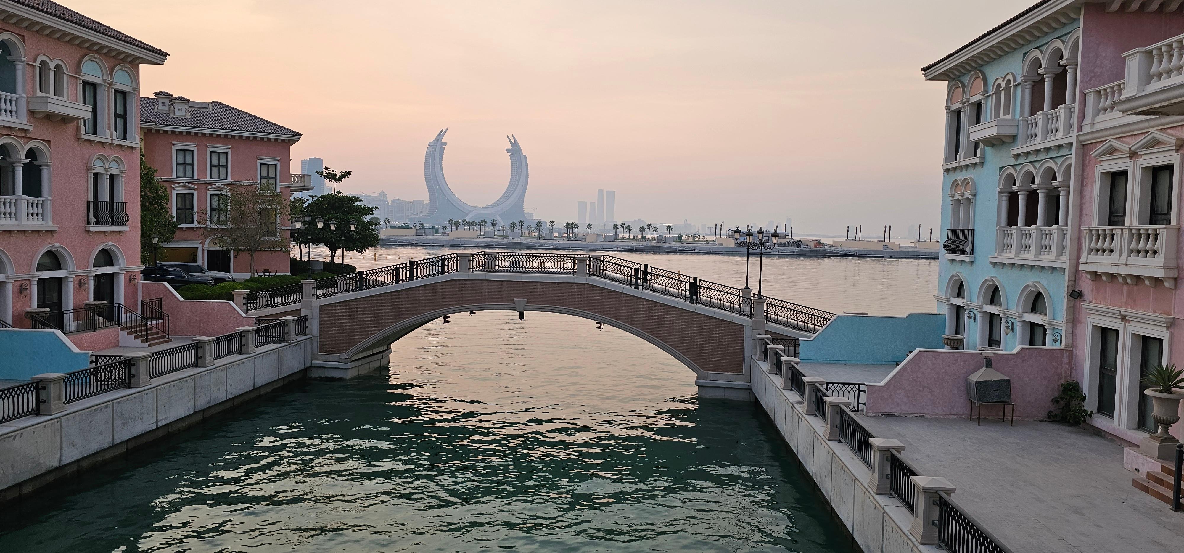 Private Doha City Exploration with Professional Guide