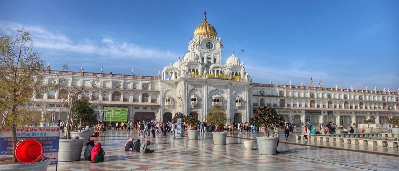 Amritsar: Golden Temple & Jallianwala Bagh Guided Walking Tour