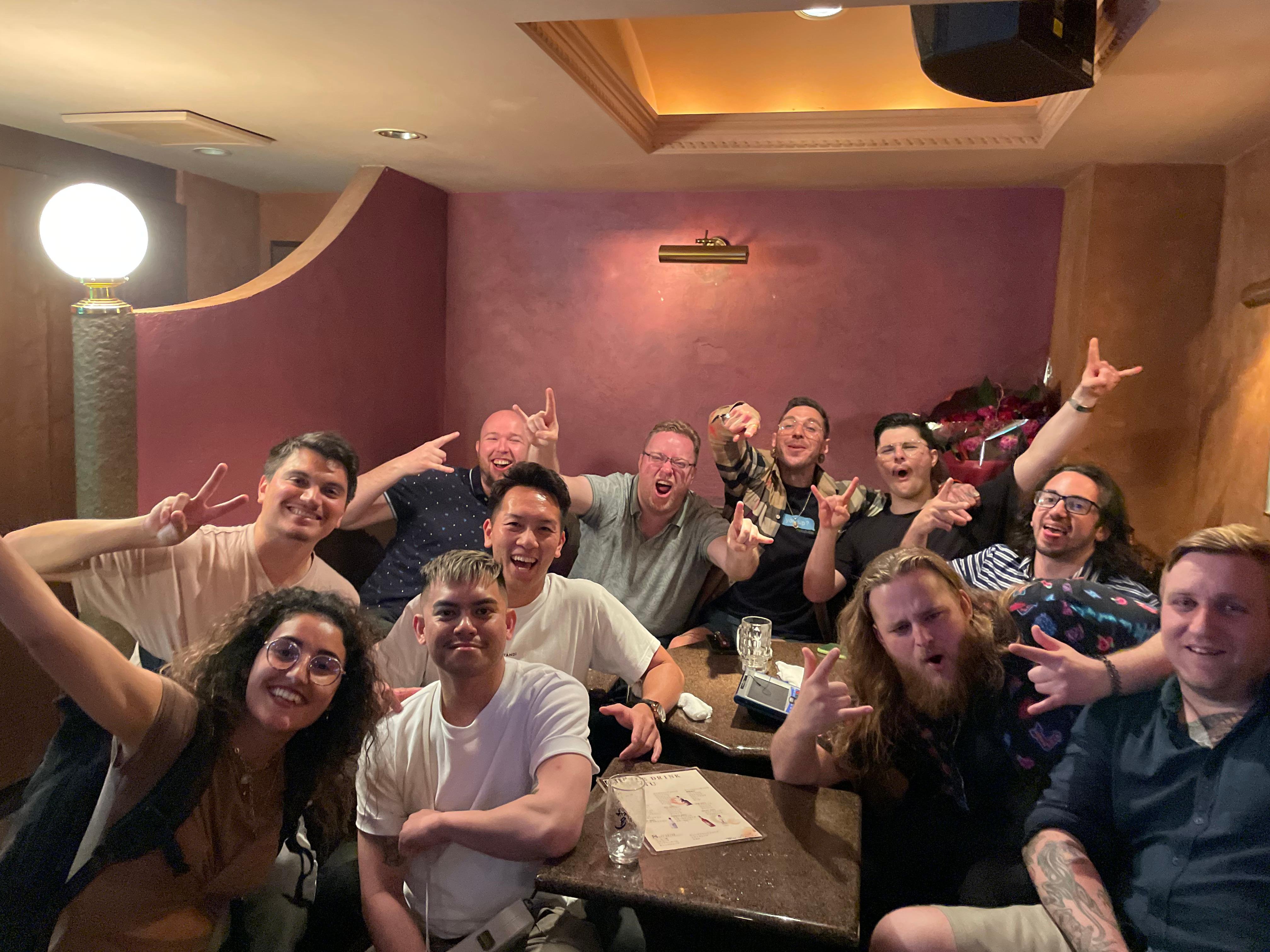 Shinjuku Night Out: Izakaya & Bar Crawl with a Tokyo Local