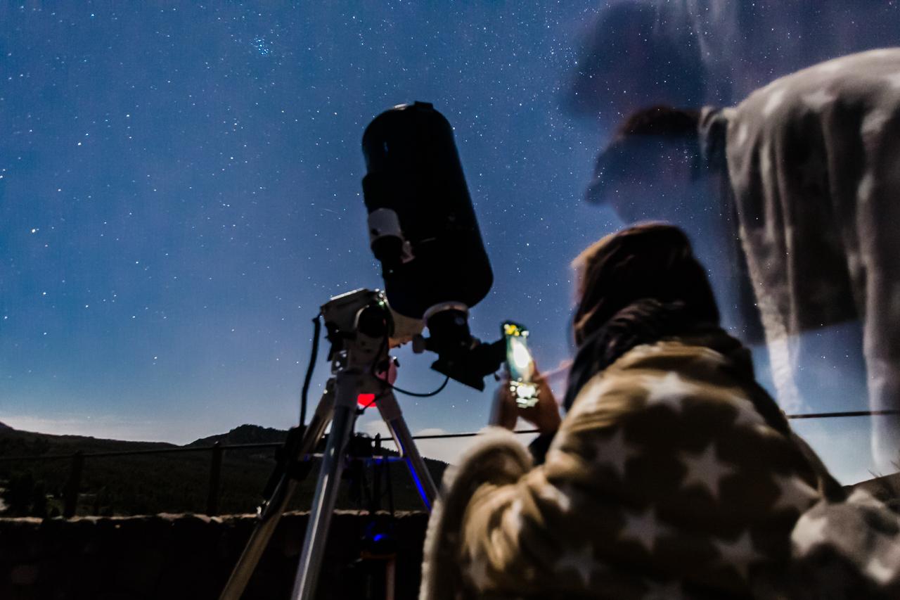 Teide National Park Stargazing with an Astrophysicist