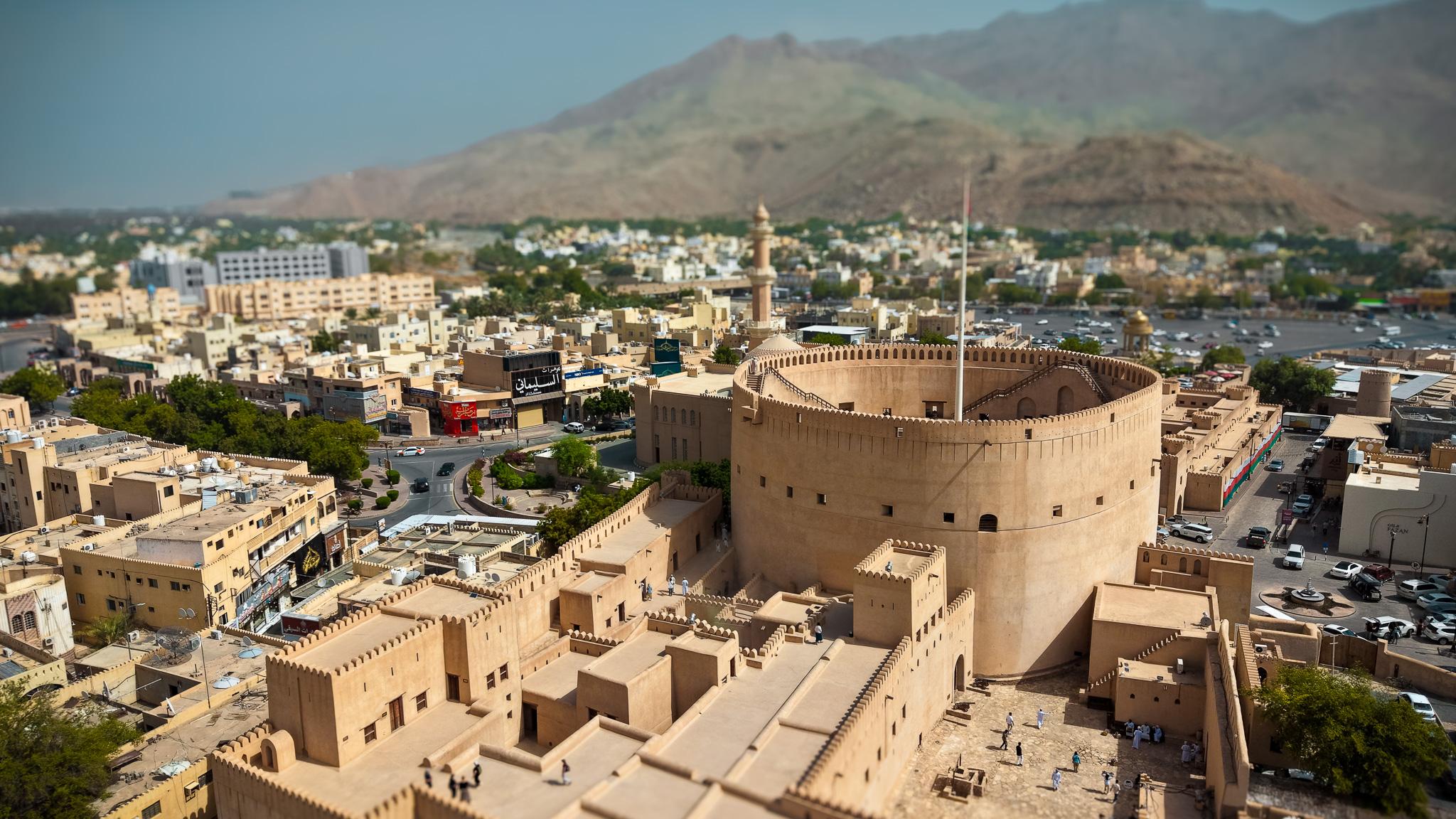 Nizwa, Jebel Akhdar & Birkat Al Mouz Full-Day Tour
