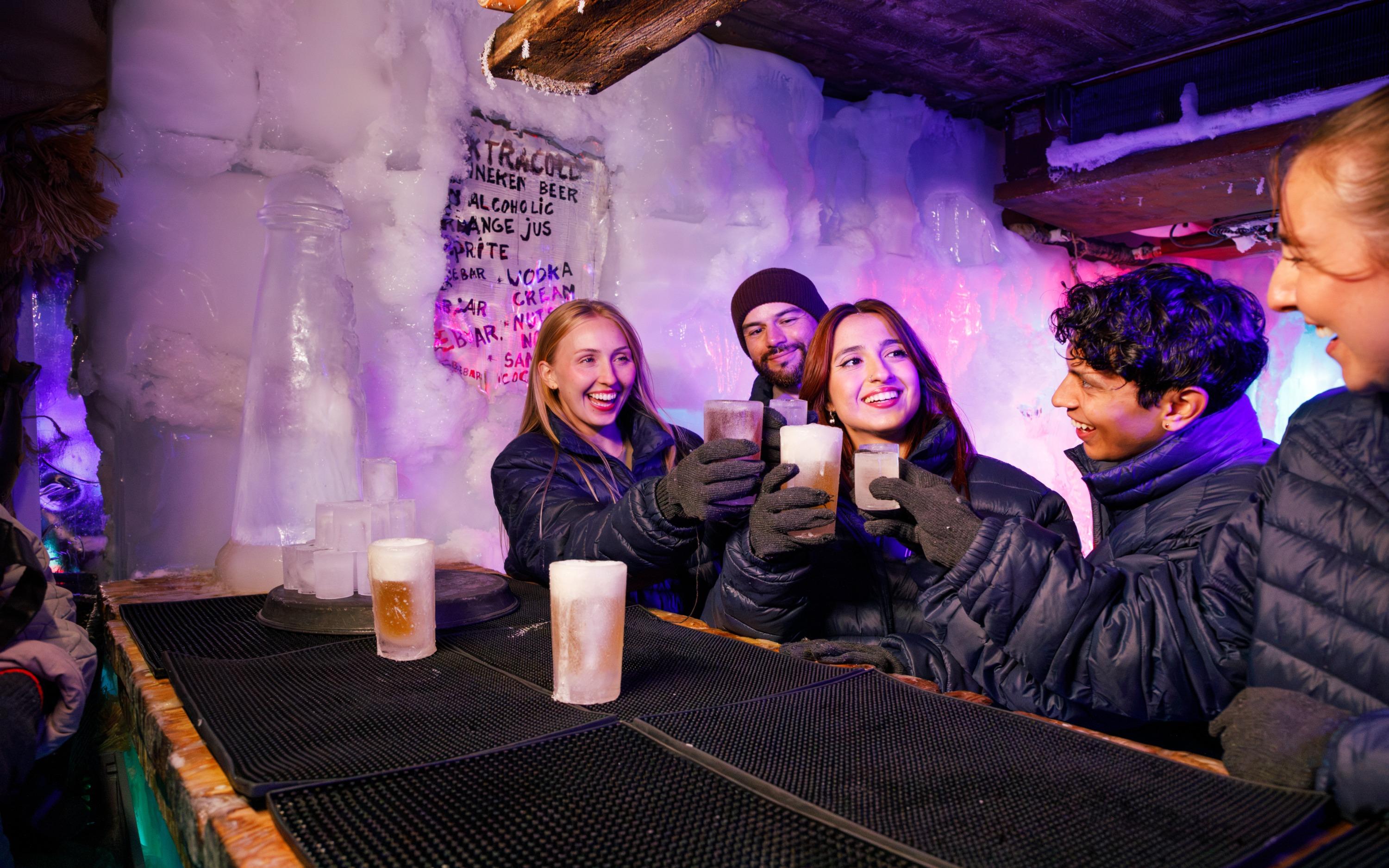 Amsterdam Icebar: Entry with Welcome Drink & 2 Beverages