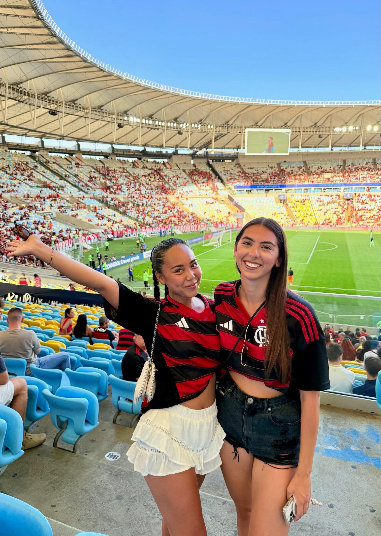 Rio de Janeiro: Live Maracanã Football Match Experience with Private Transfer