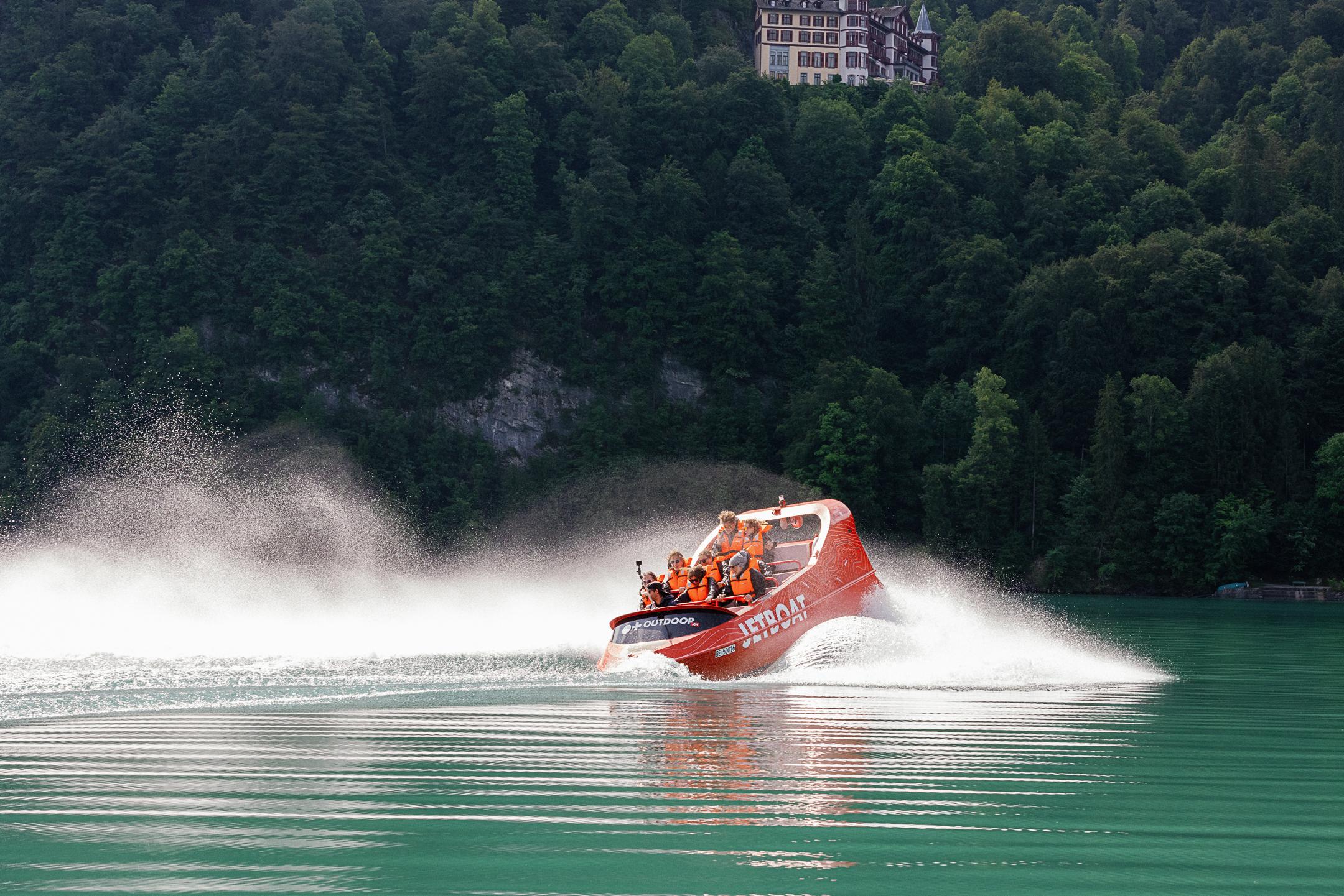 Interlaken Jetboat Adventure on Lake Brienz