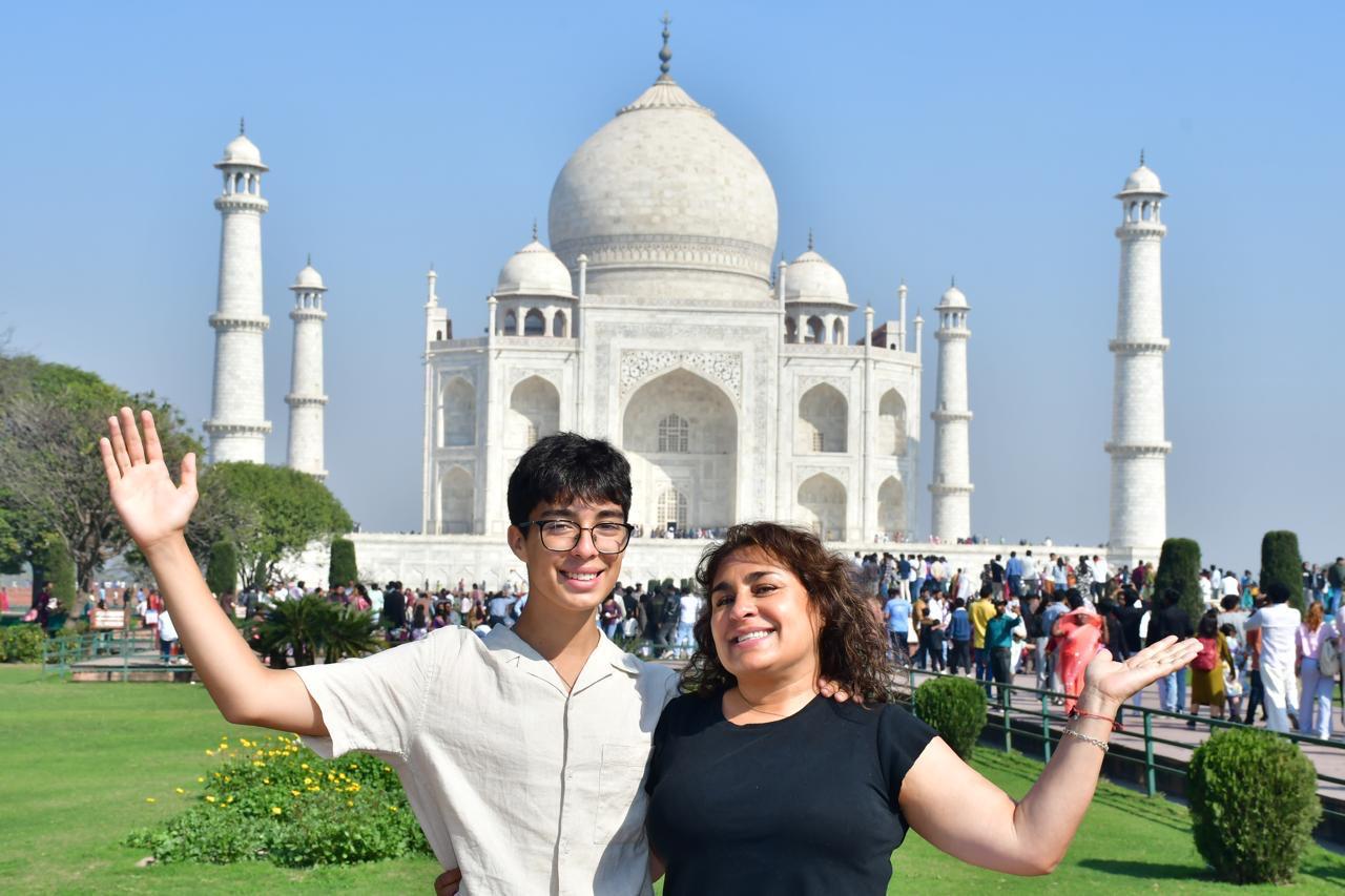 Delhi to Agra Day Trip via Gatimaan Express Train