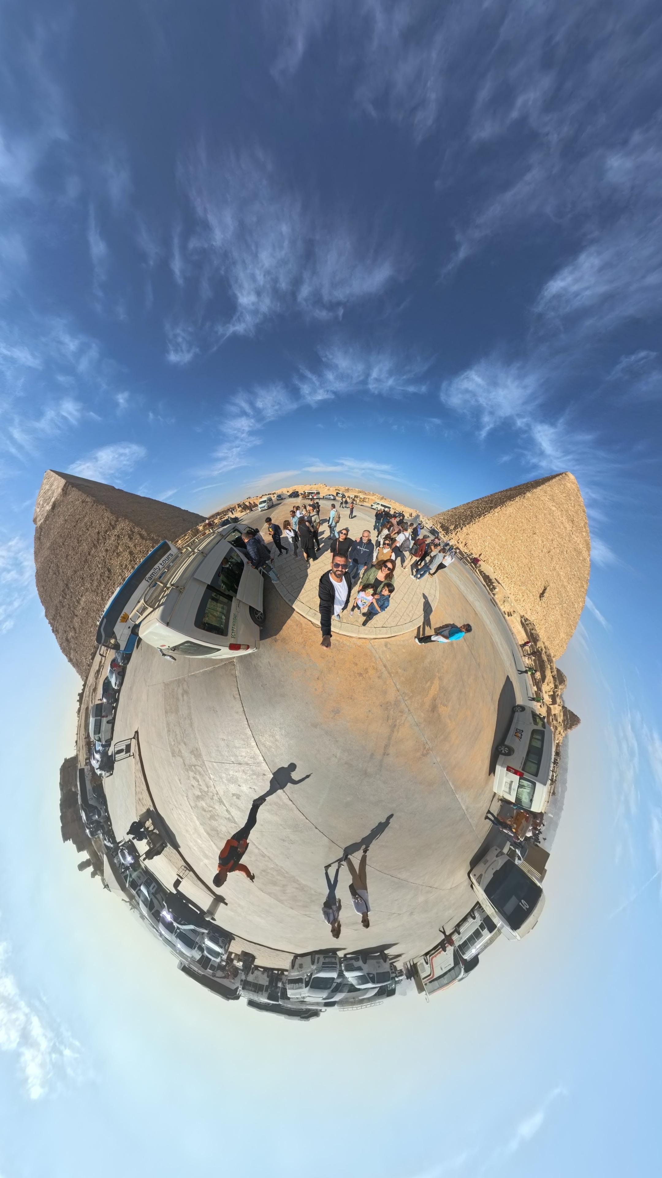 Private Giza Pyramids & Grand Egyptian Museum Day Trip from Hurghada