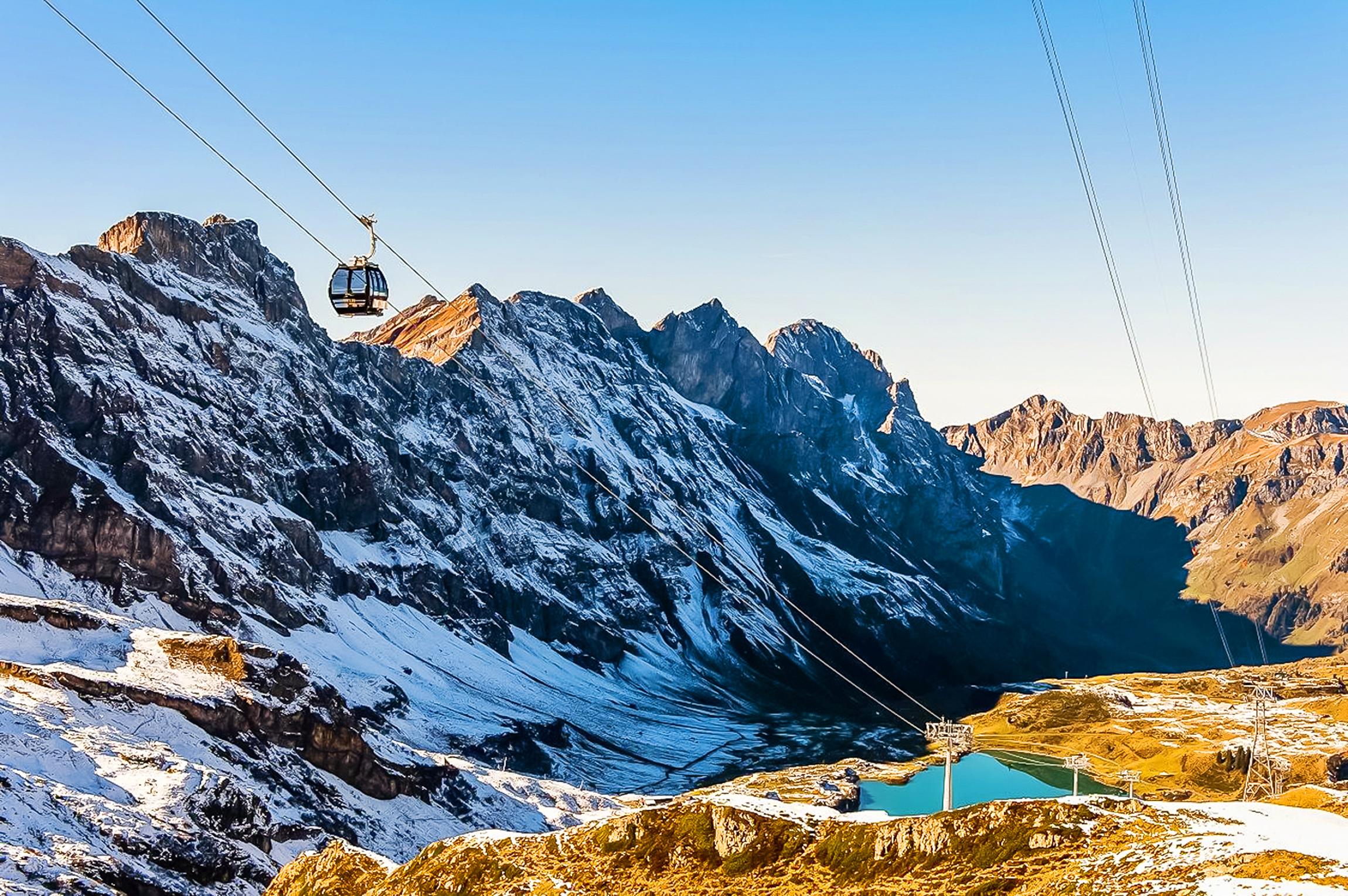 Mount Titlis Half-Day Tour from Lucerne with Ice Flyer